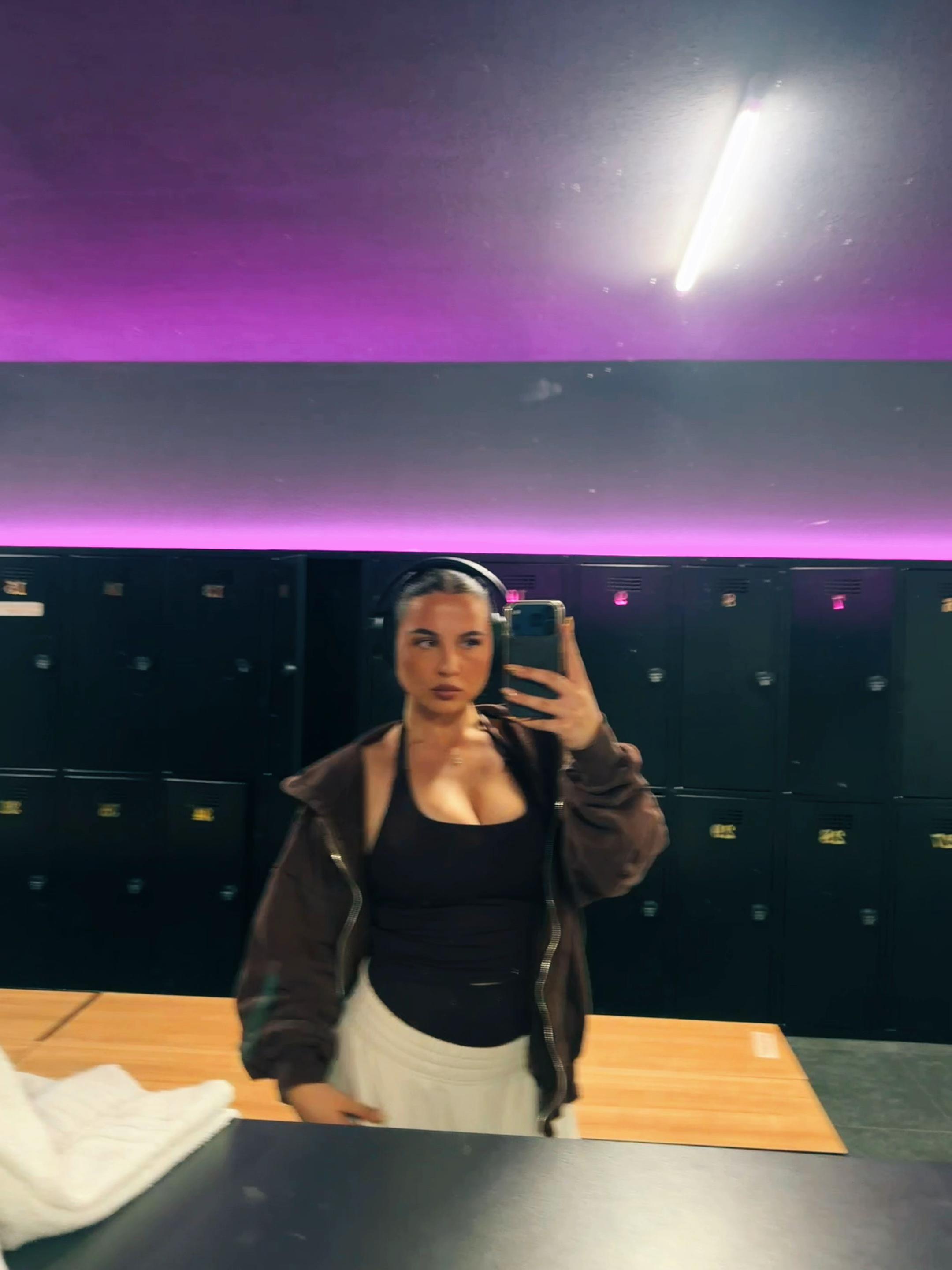 @aurorasfacetime📽️