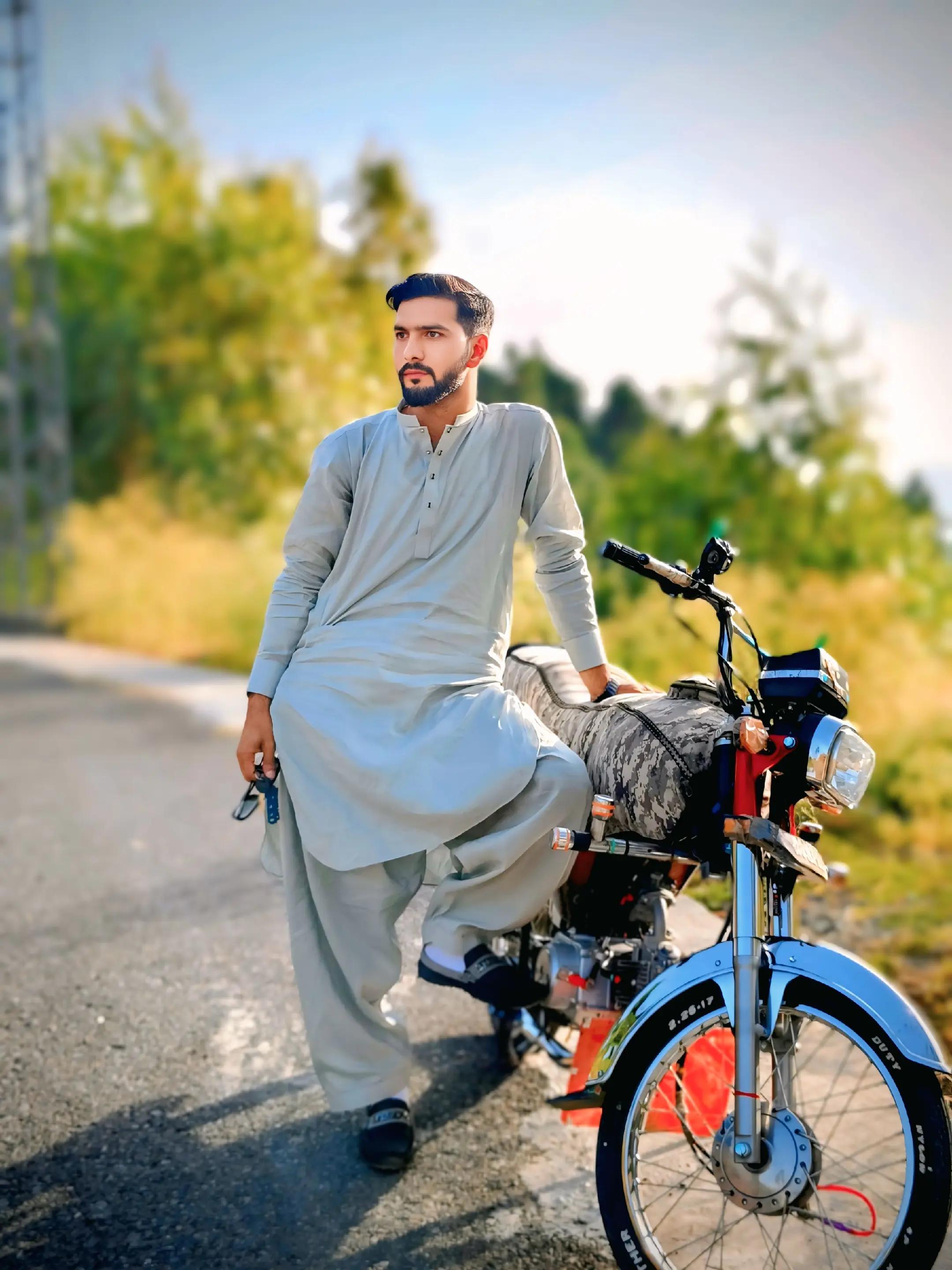 @👑🇸🇦𝕄𝗨𝗦𝔸𝗙𝕚𝗥🇵🇰👑