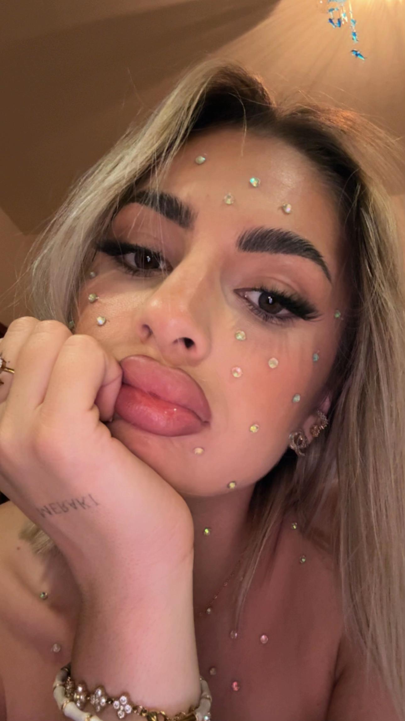 @auroranastasio