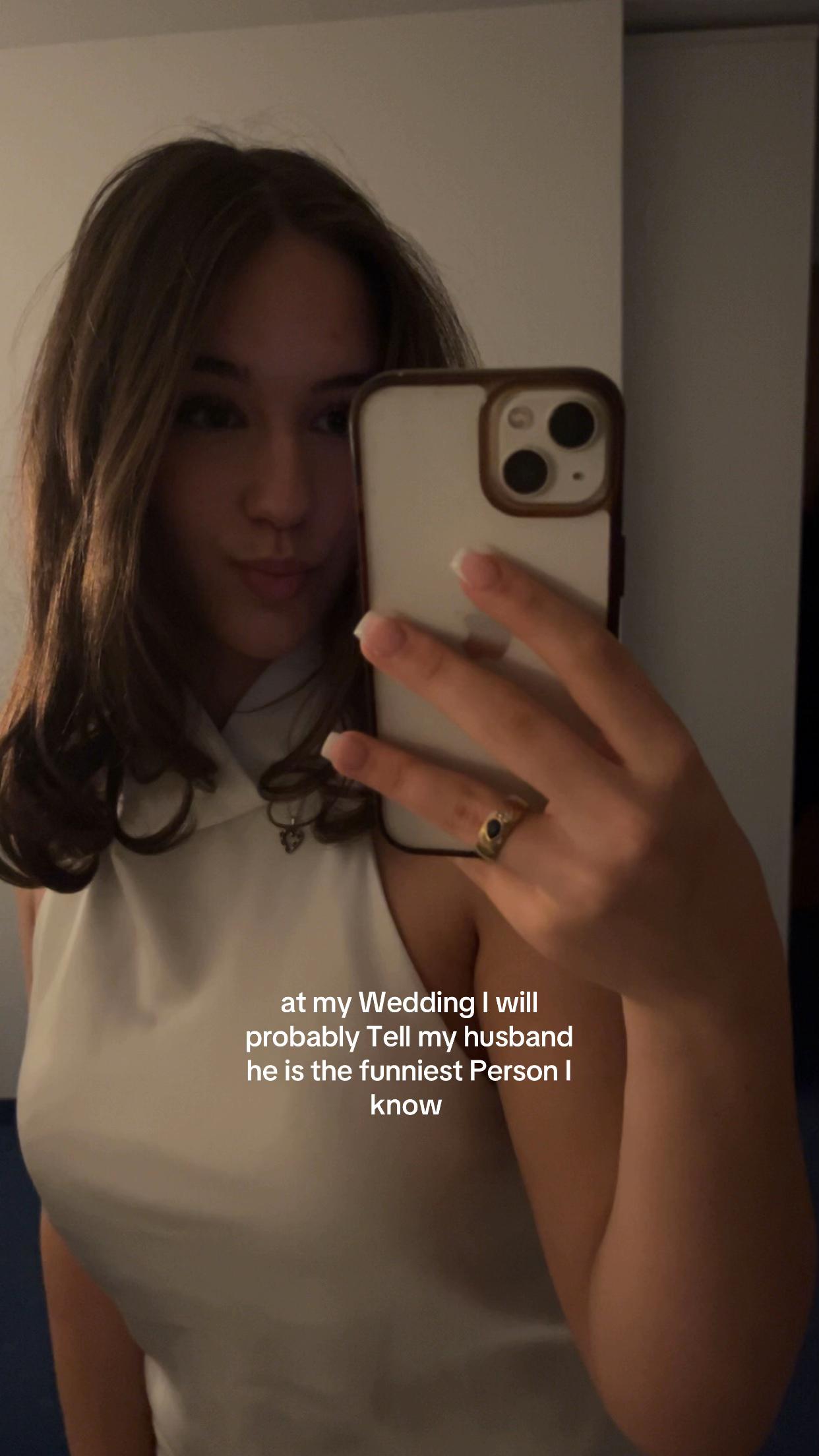 @𝐚𝐦𝐞𝐥𝐢𝐞