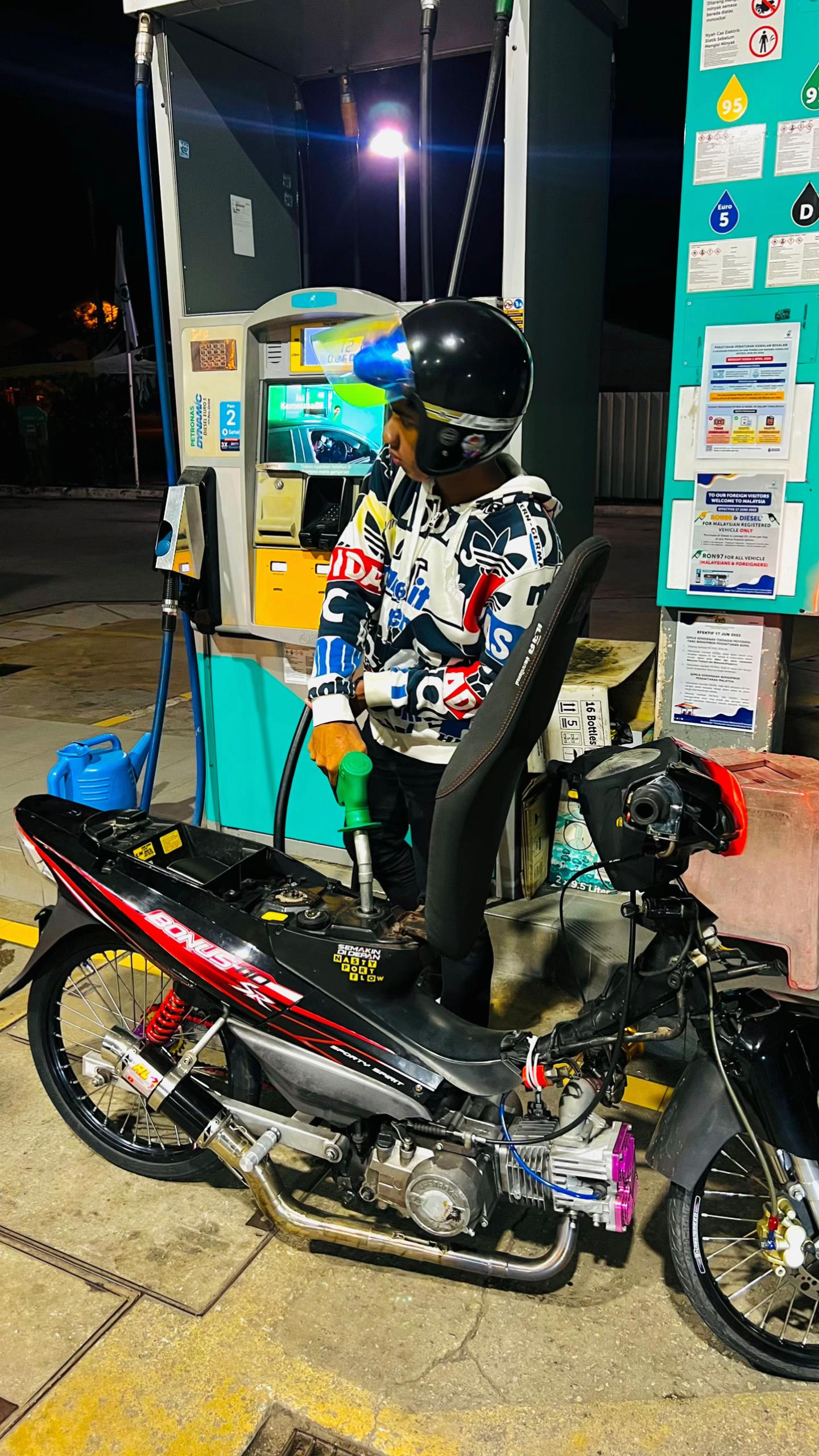 @๐๐๐๐๐ค๐ฃ๐๐โก