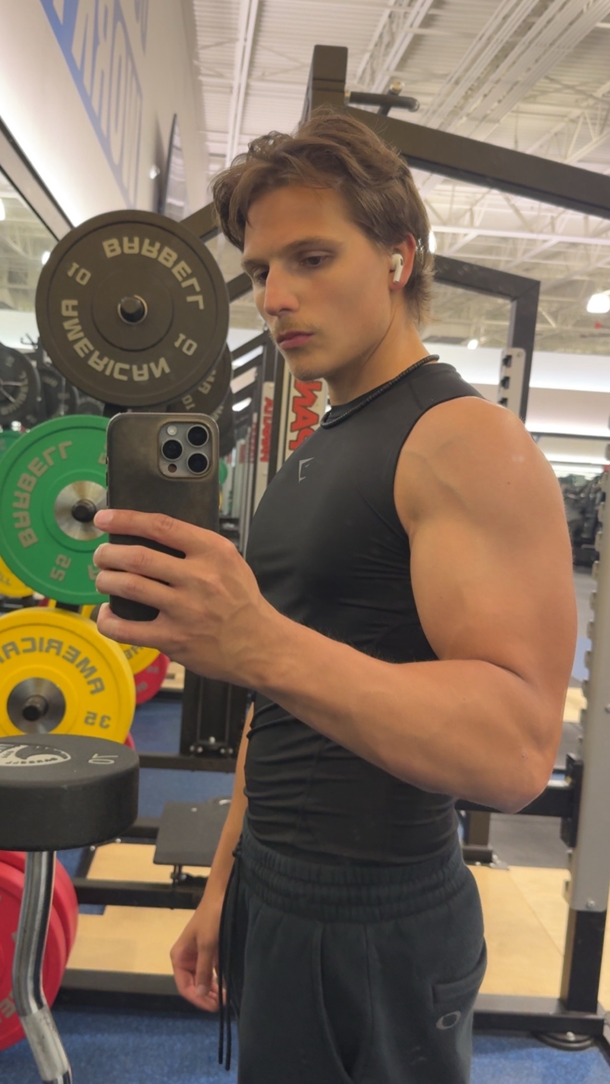 @claytonbull_