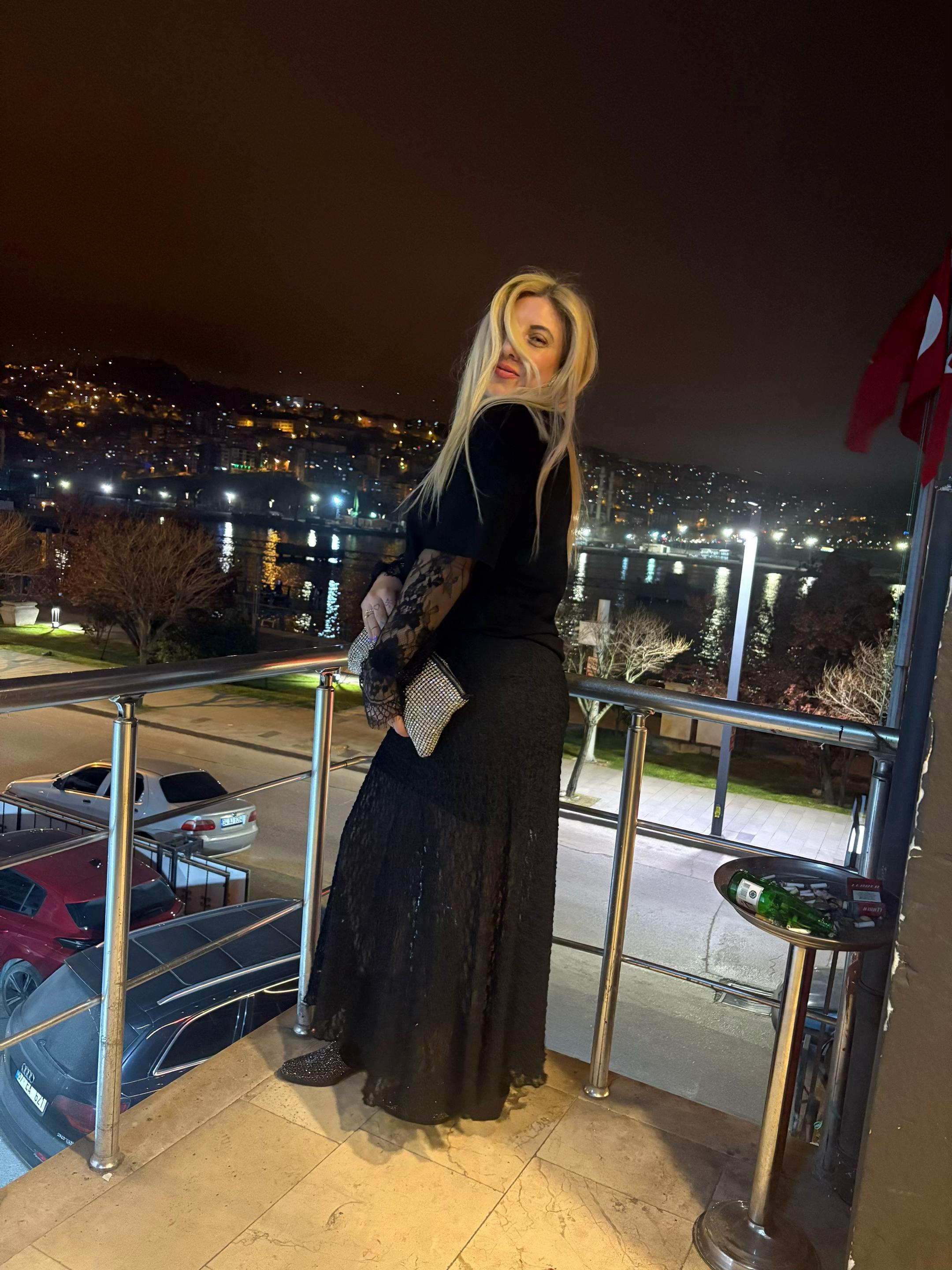 @Gizem Akbulut