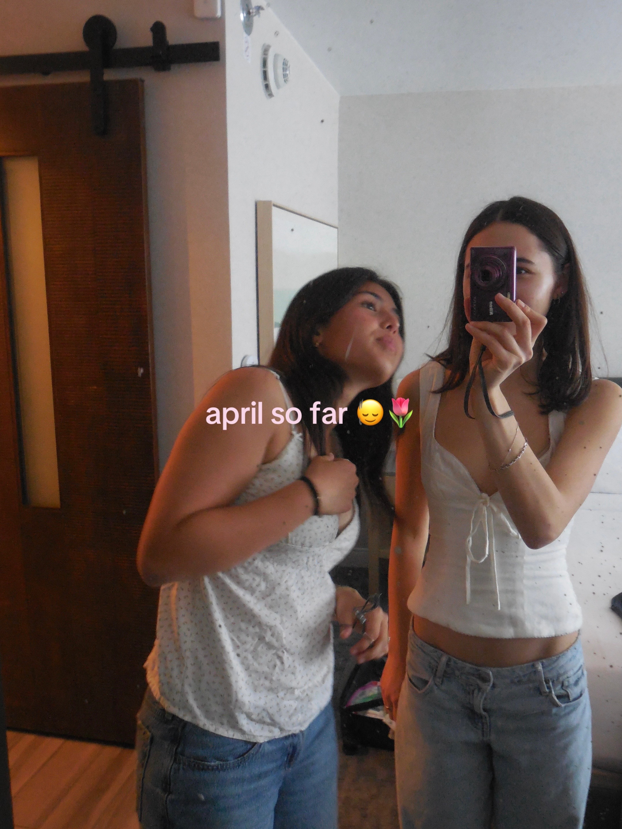 @leora