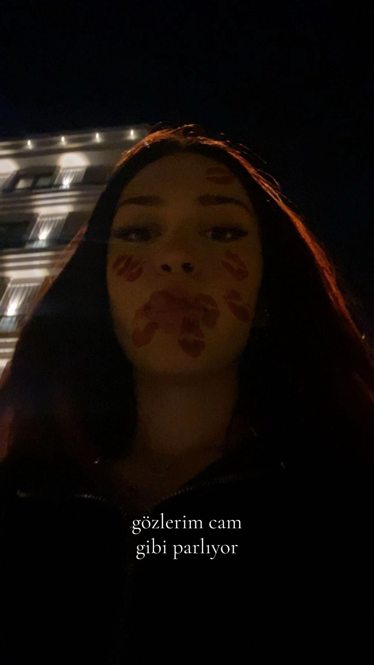 @𝐦𝐞𝐲𝐫𝐚