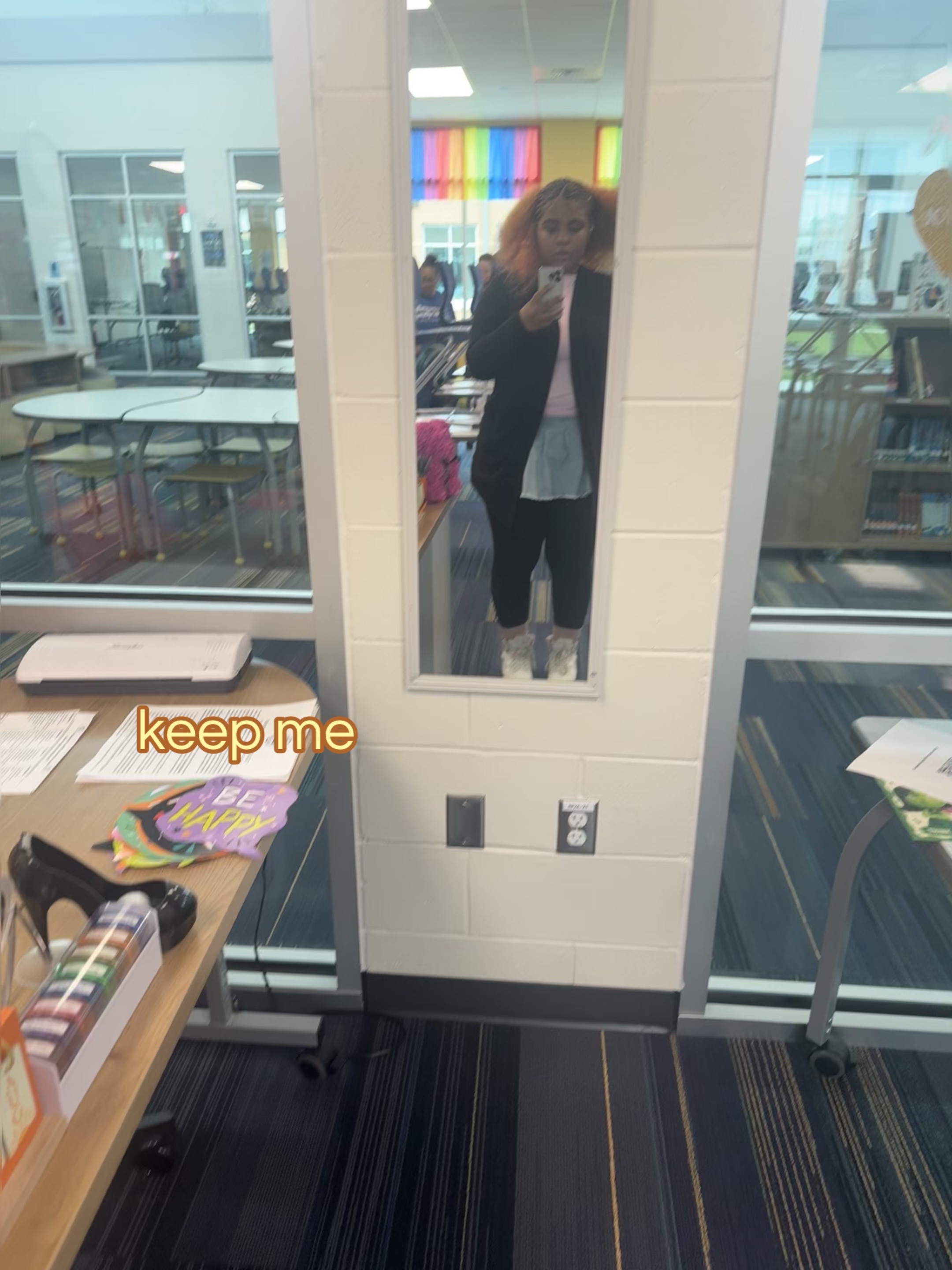@ꨄ︎