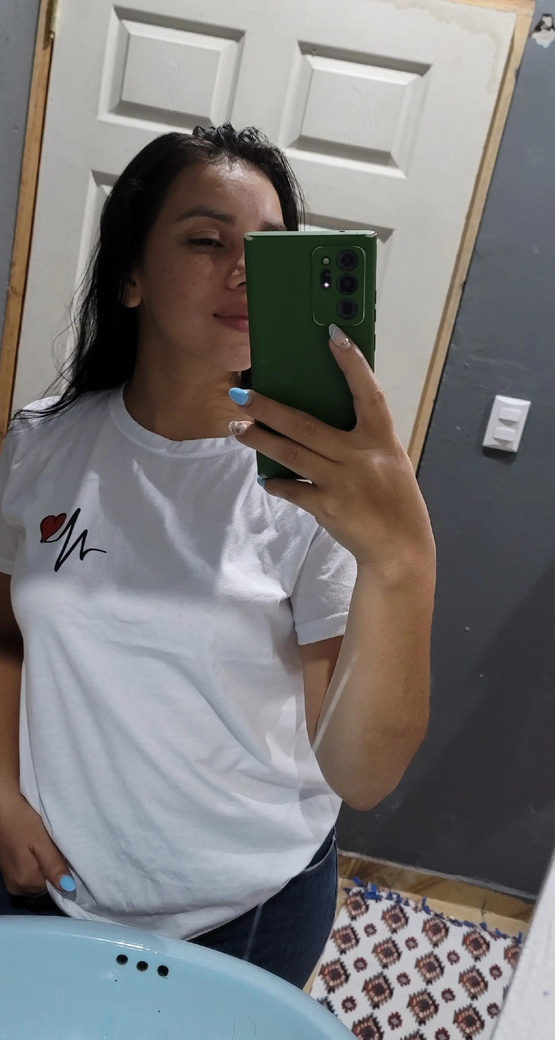 @BessyAndrades