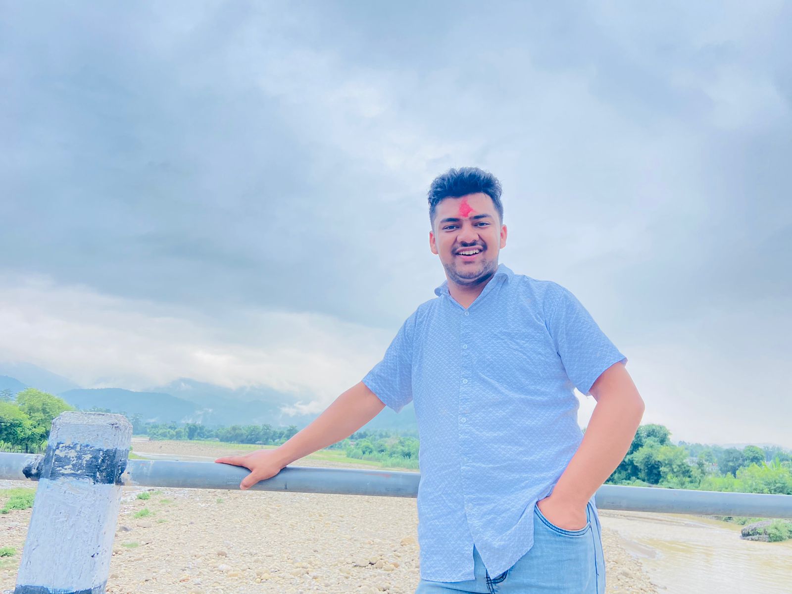 @Anamol Panthi
