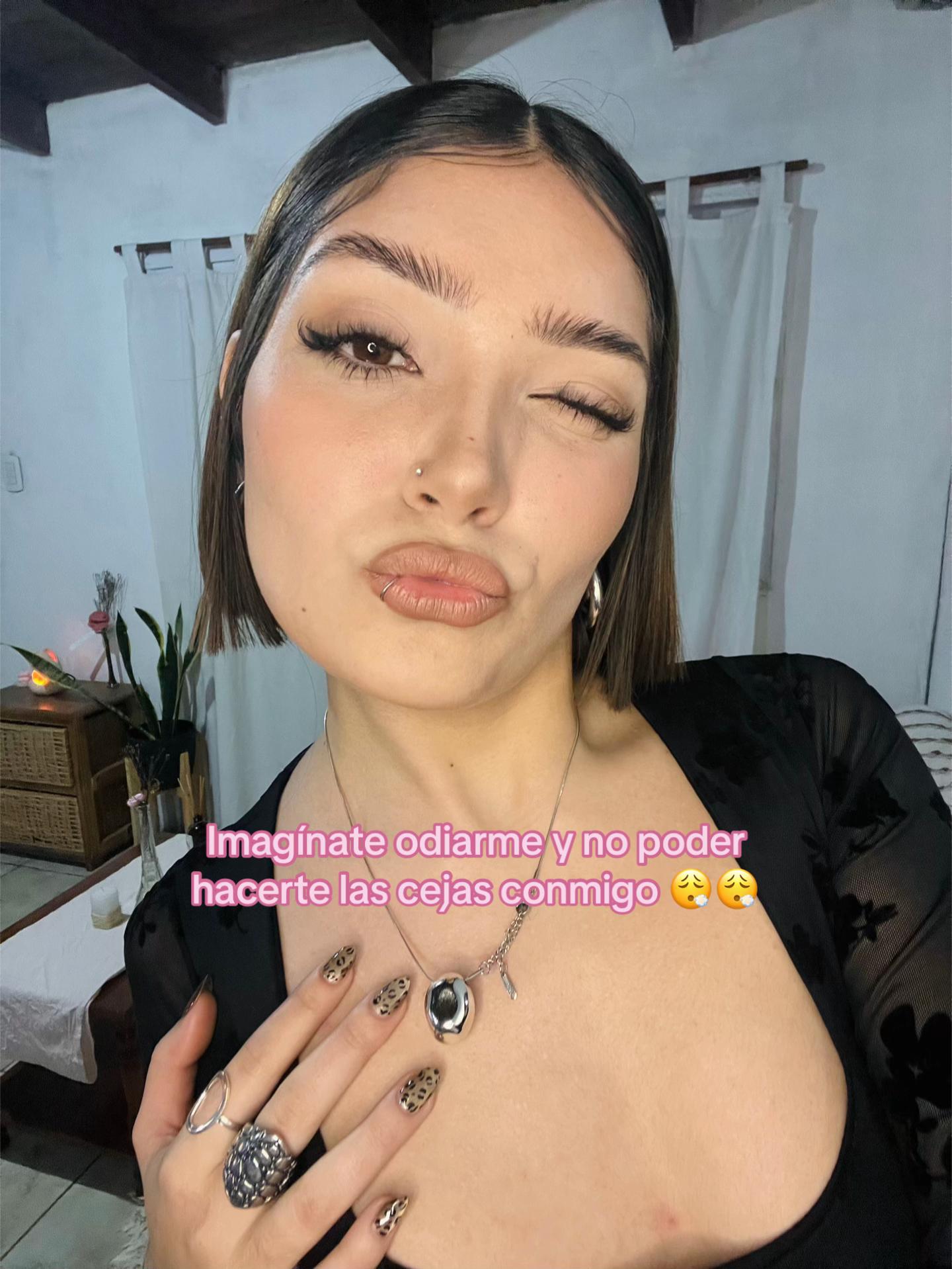 @Abii🍒