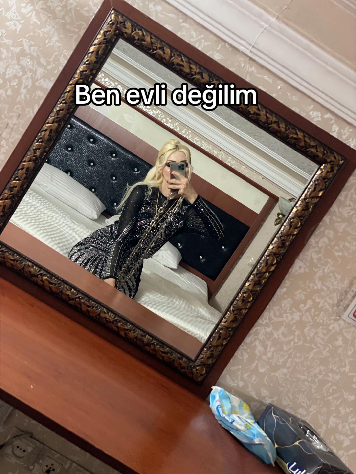 @H&uuml;rriyet Boray