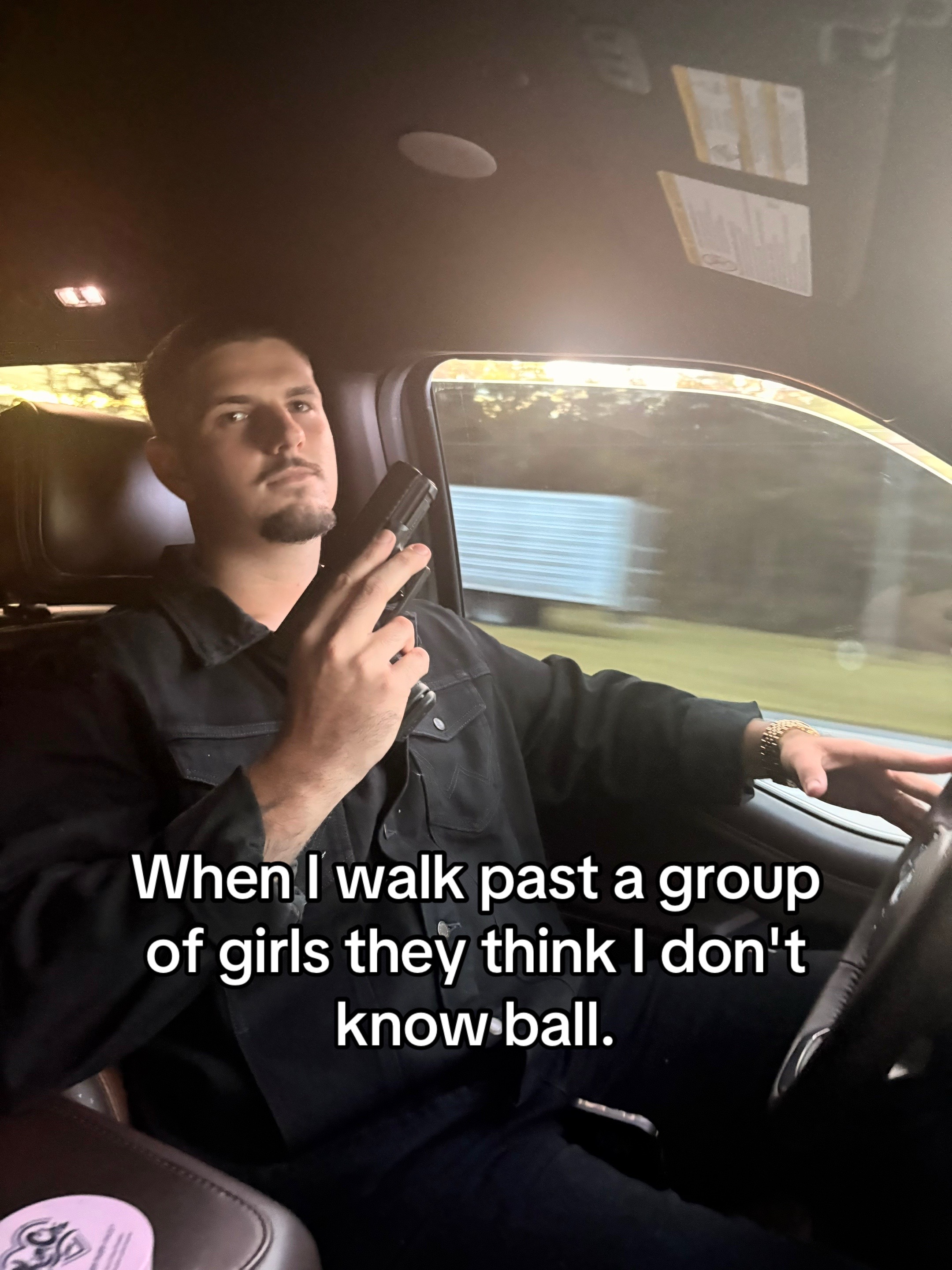 @RJ
