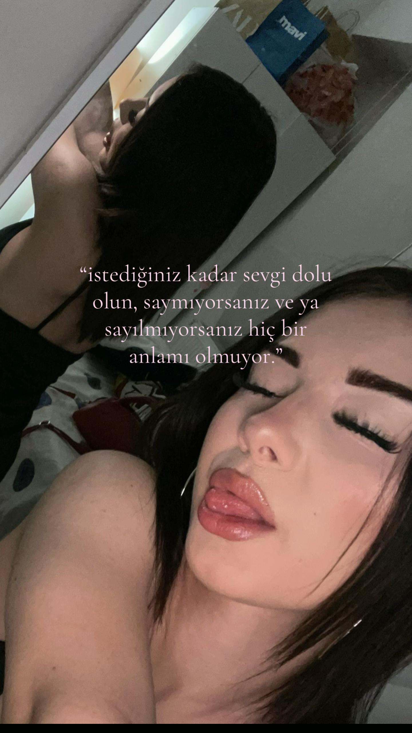 @🪭