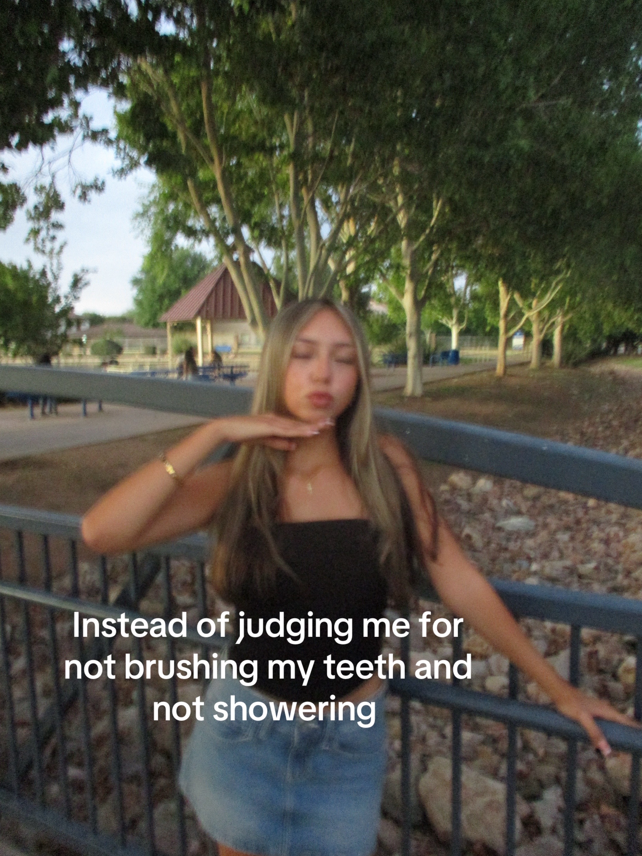 @emi🙈💋