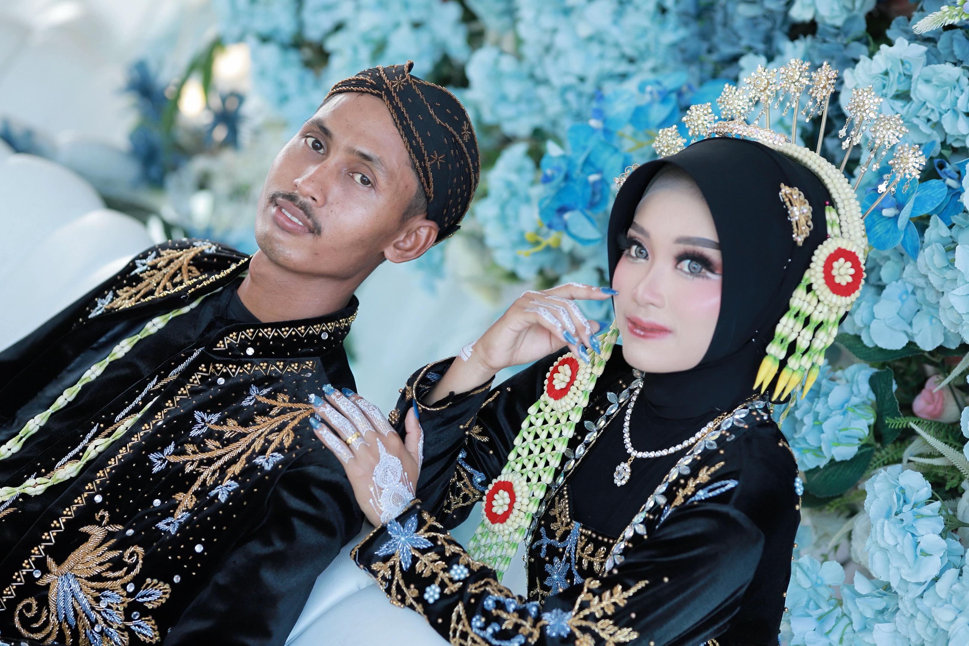 @ALYA MAKEUP