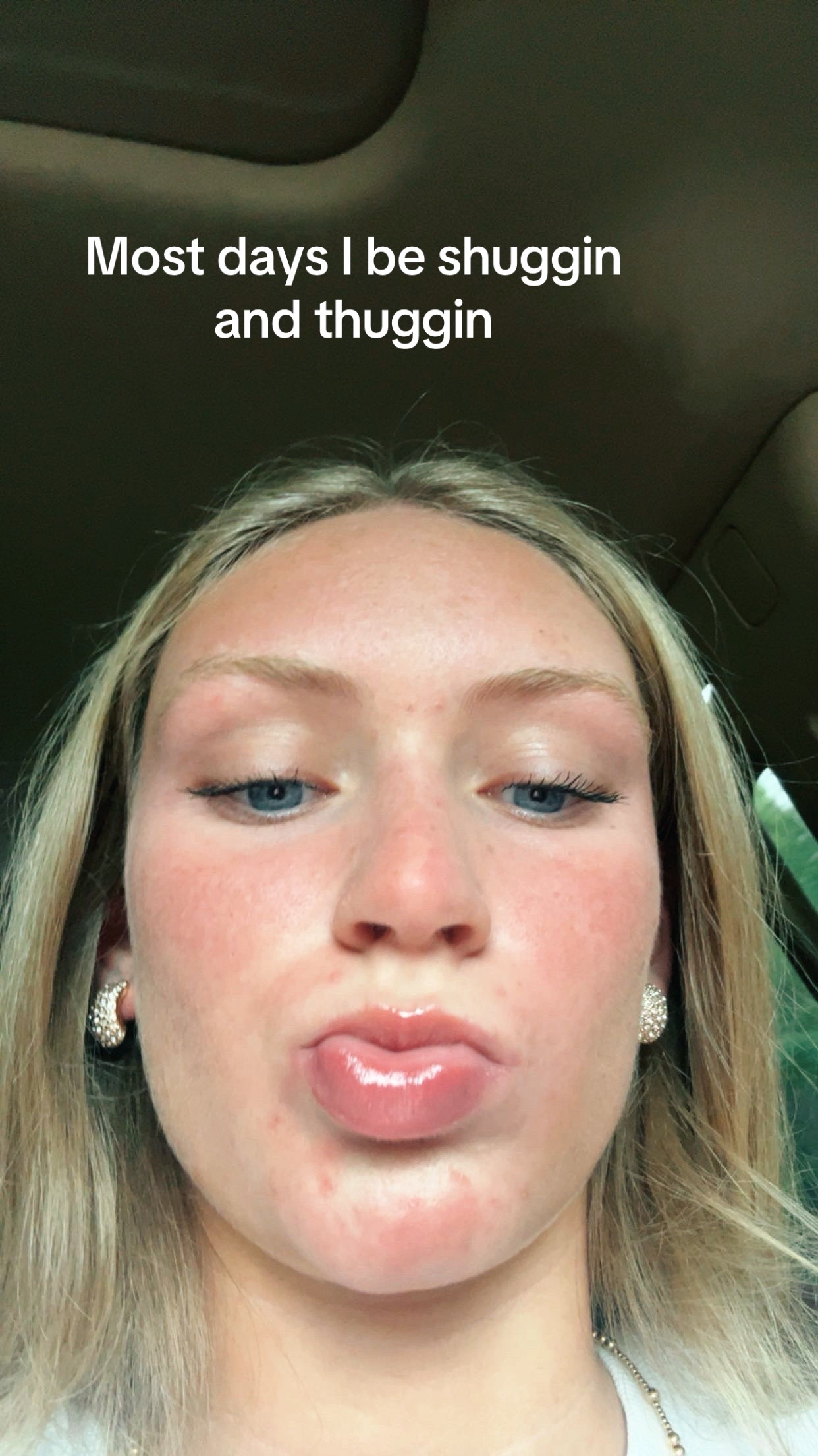 @???