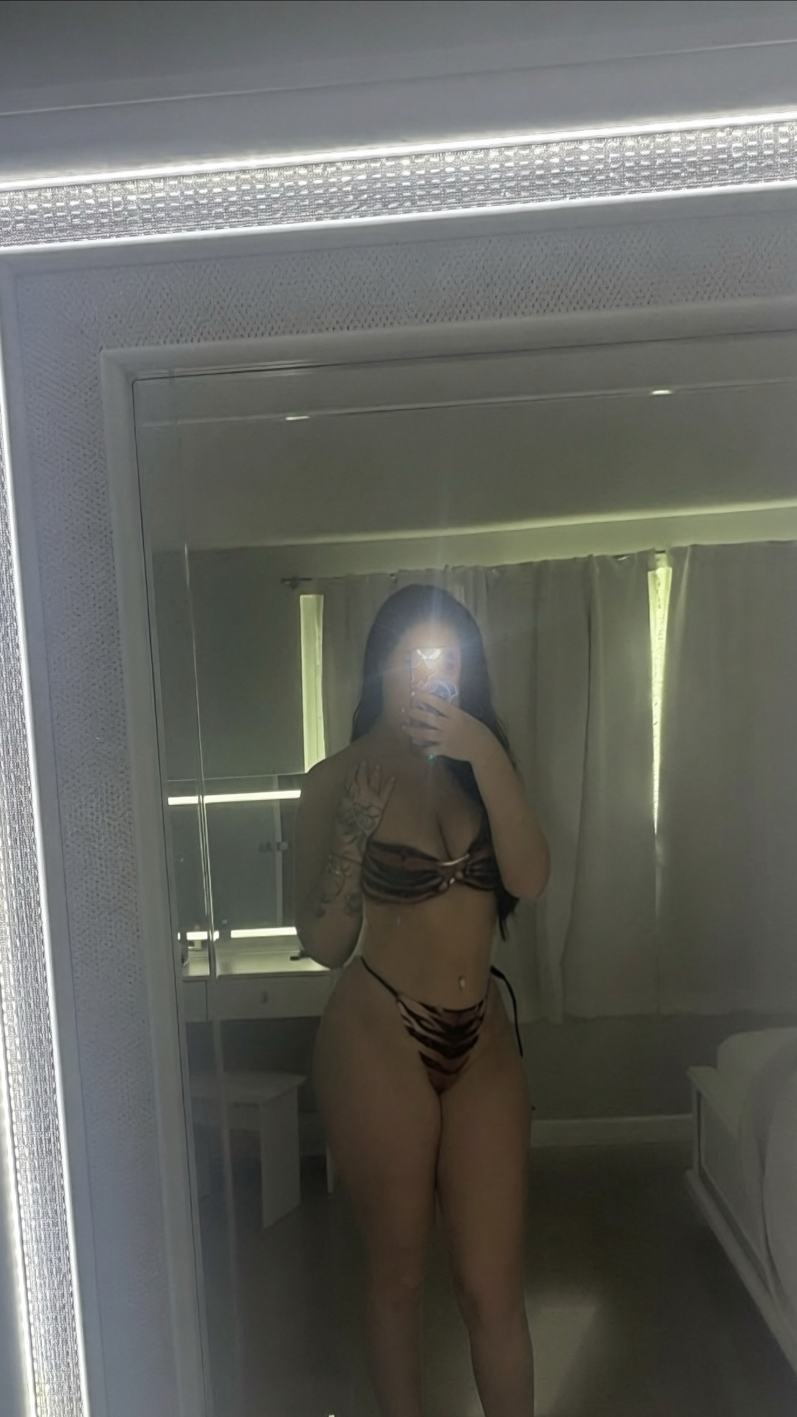 @ashley ๐