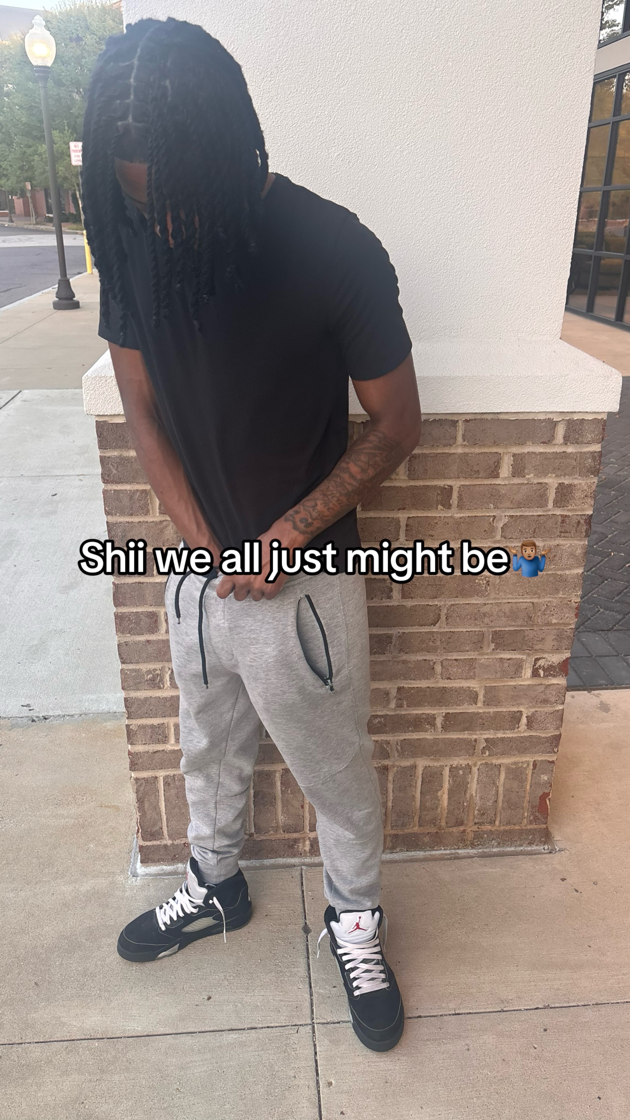 @Tj