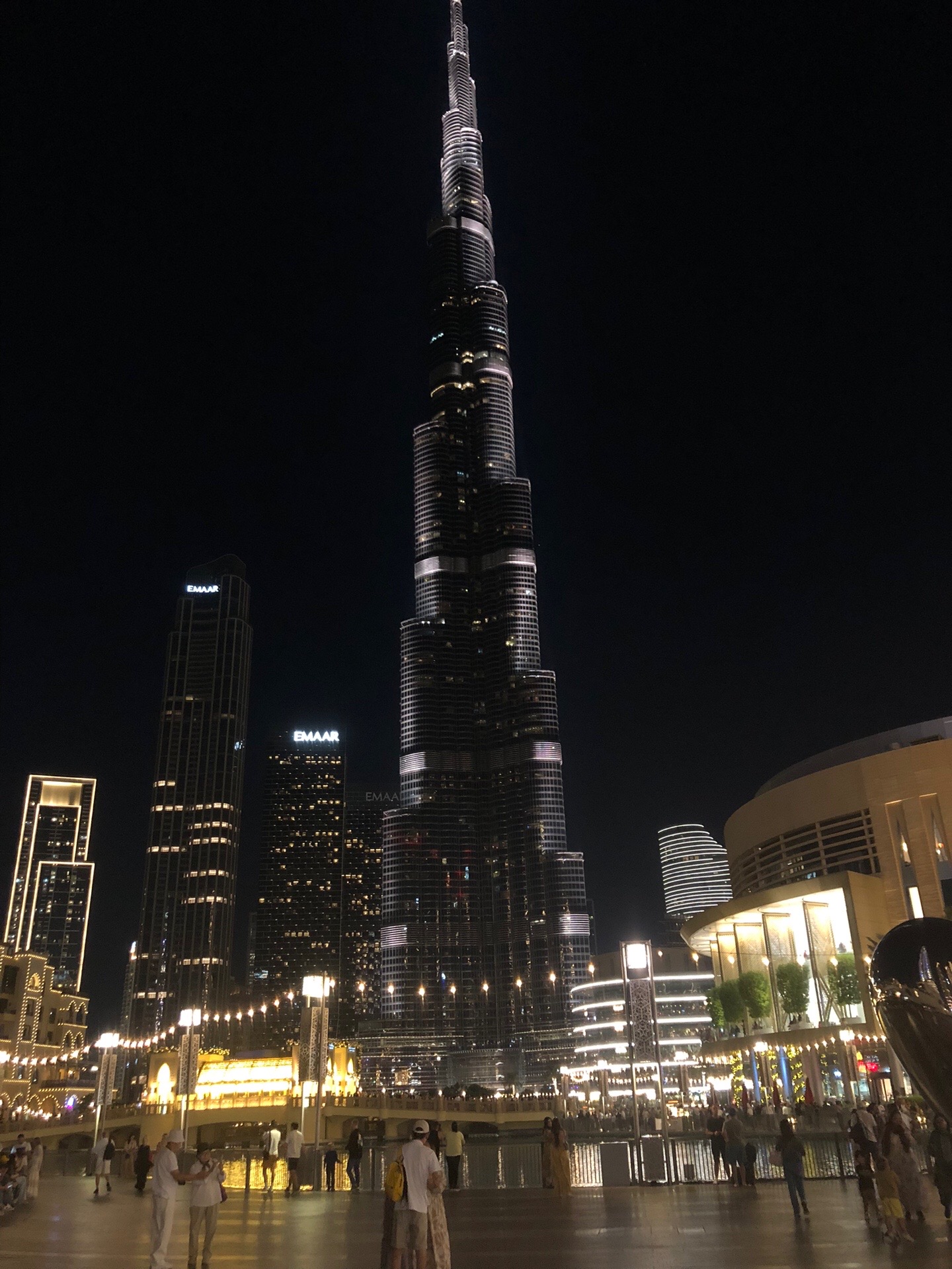 @F>7🌸🤹🇦🇪