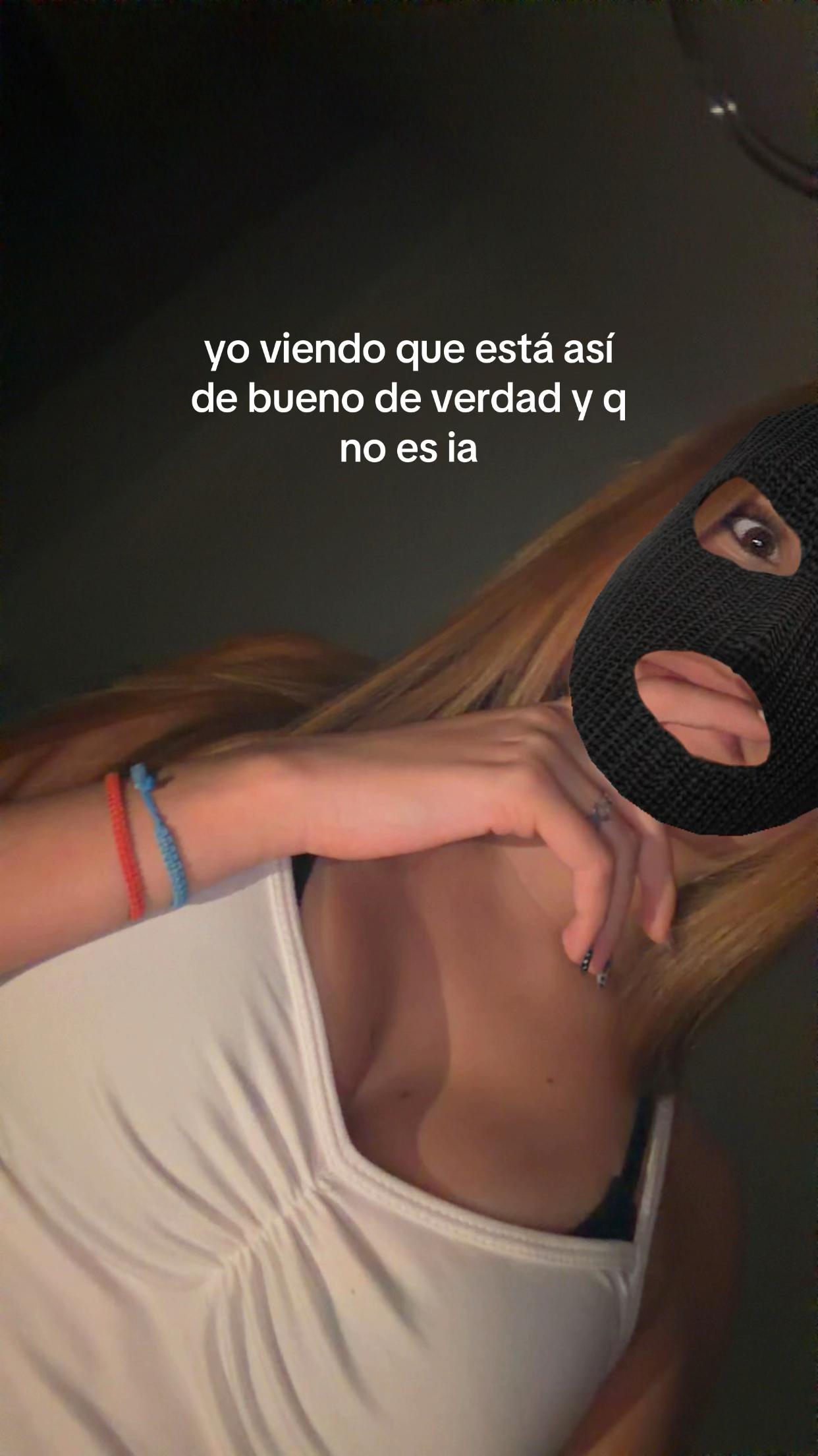 @rubia hueca