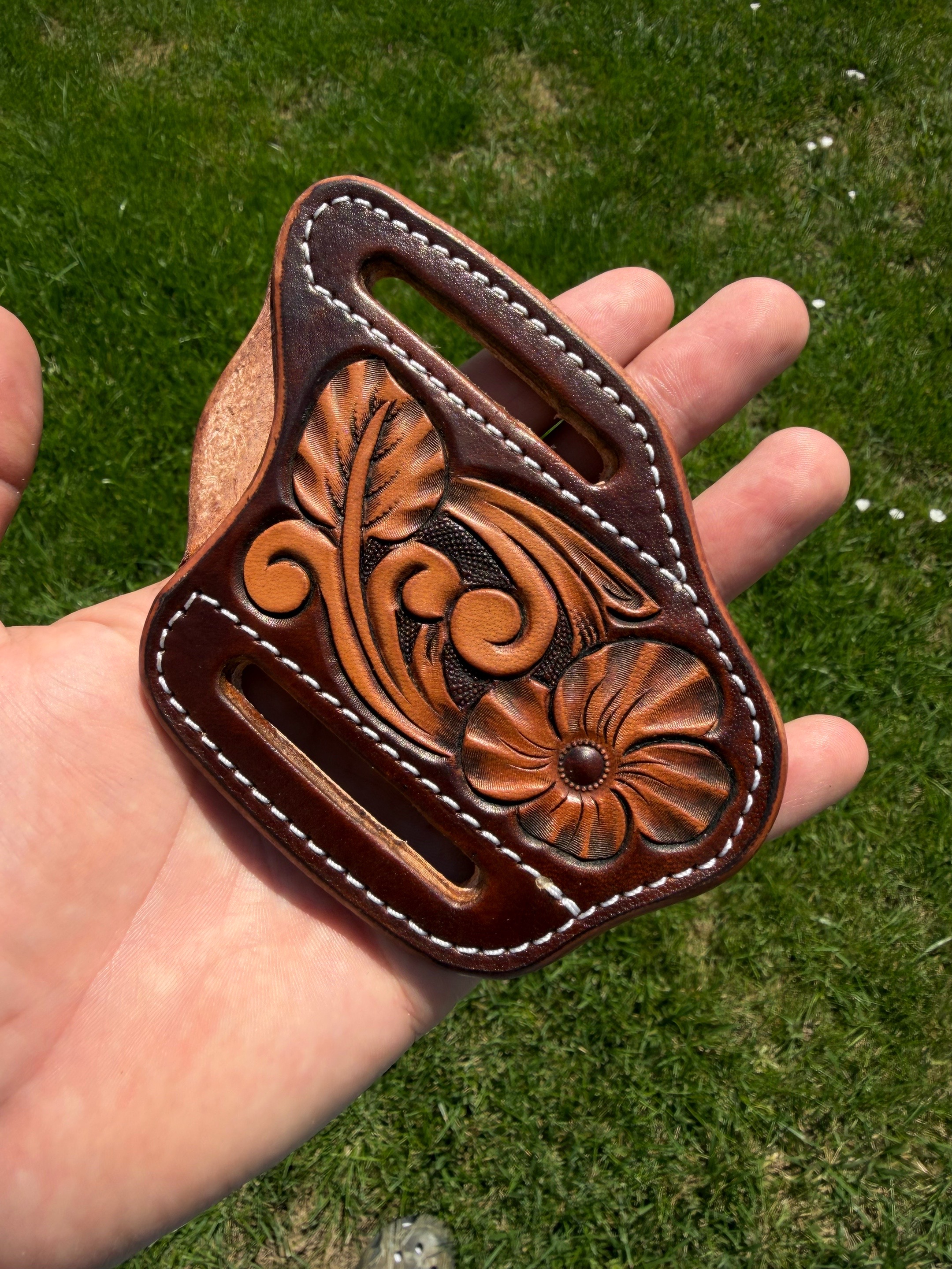 @cnewts_custom_leather