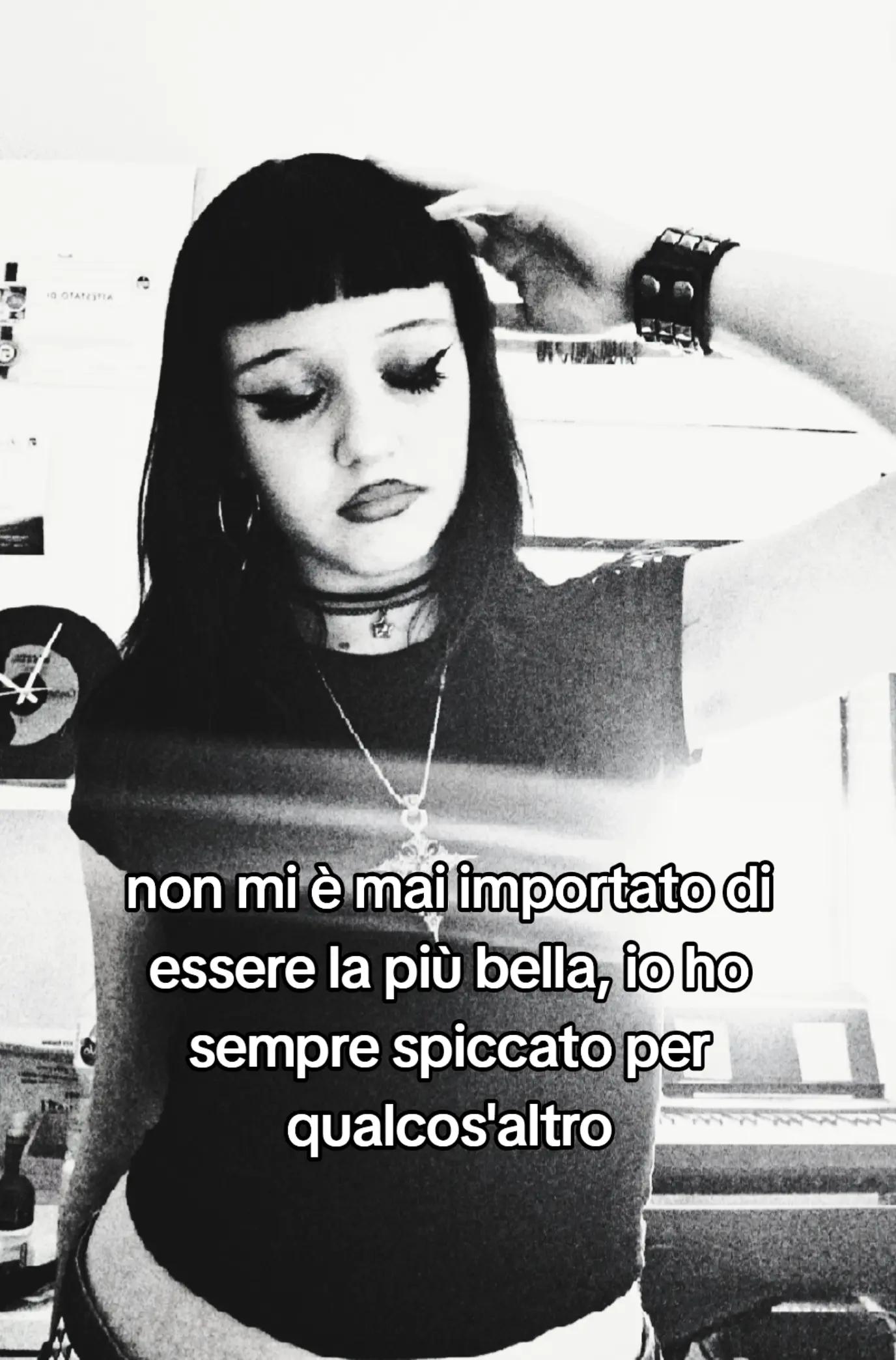 @_Lucix_🎸🖤