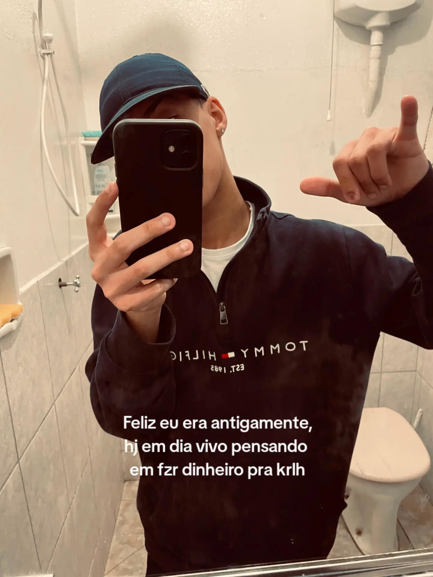 @_Araujo_7f&eacute;_