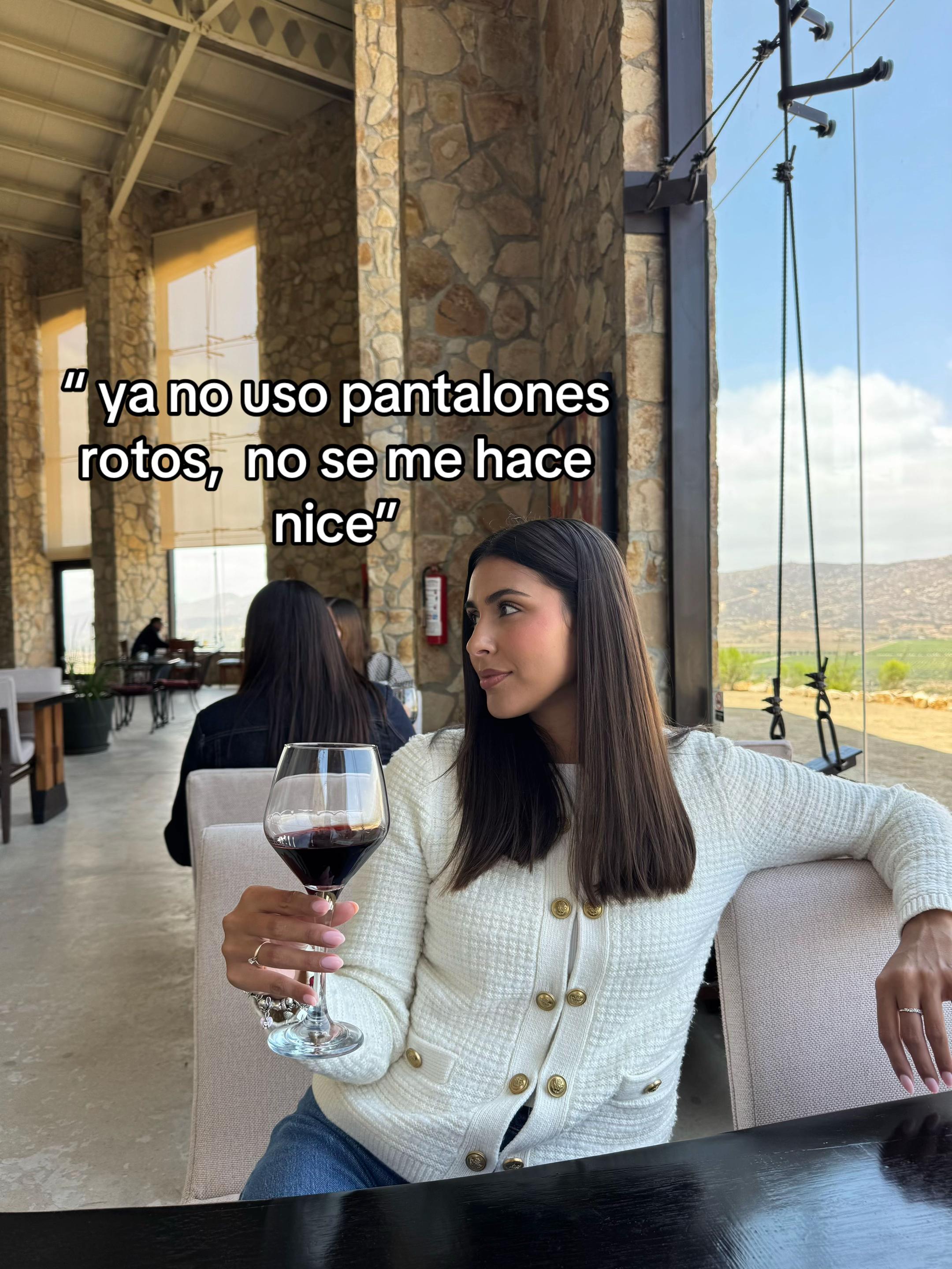 @Alexandra N&uacute;&ntilde;ez