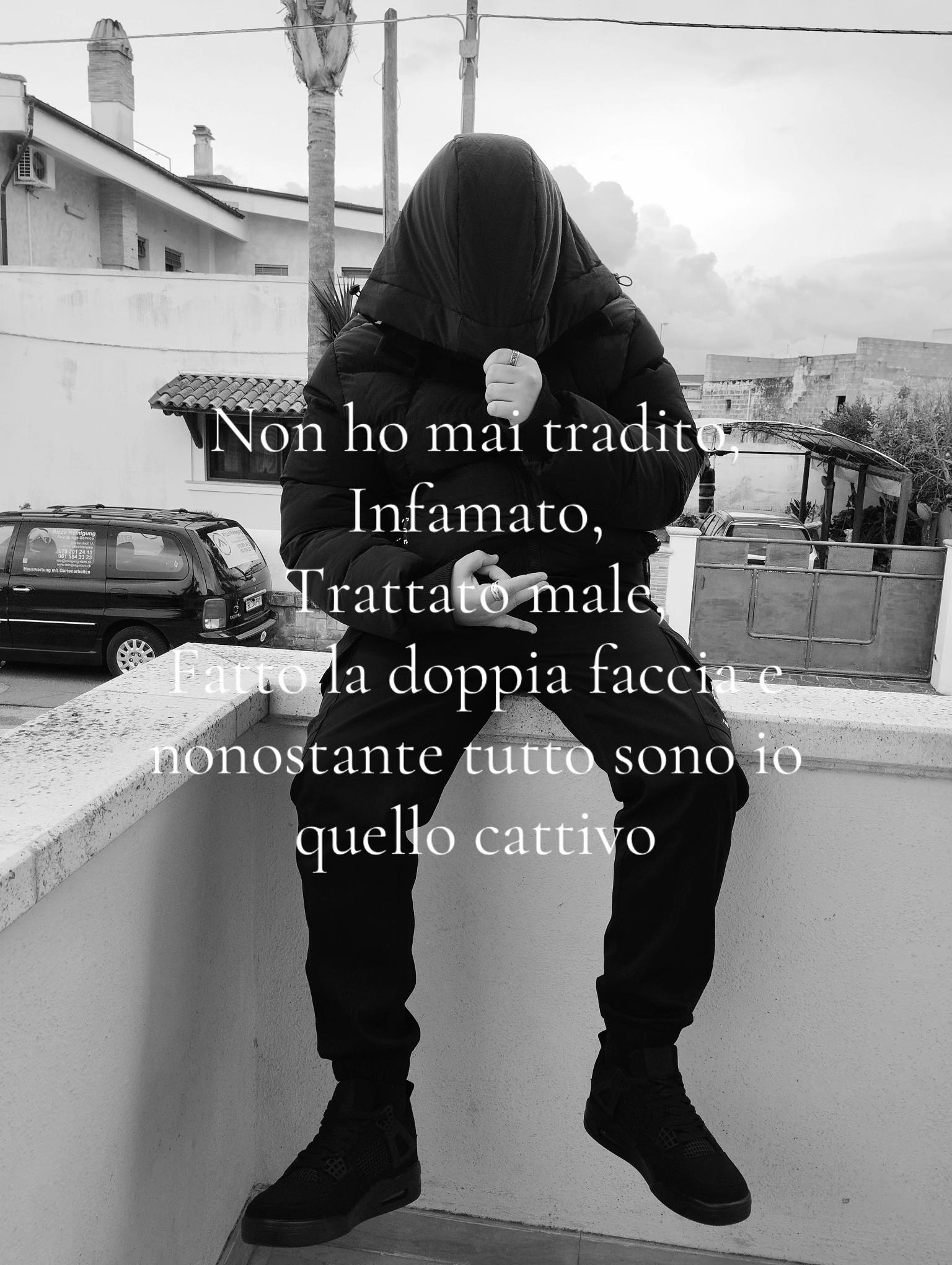 @♰