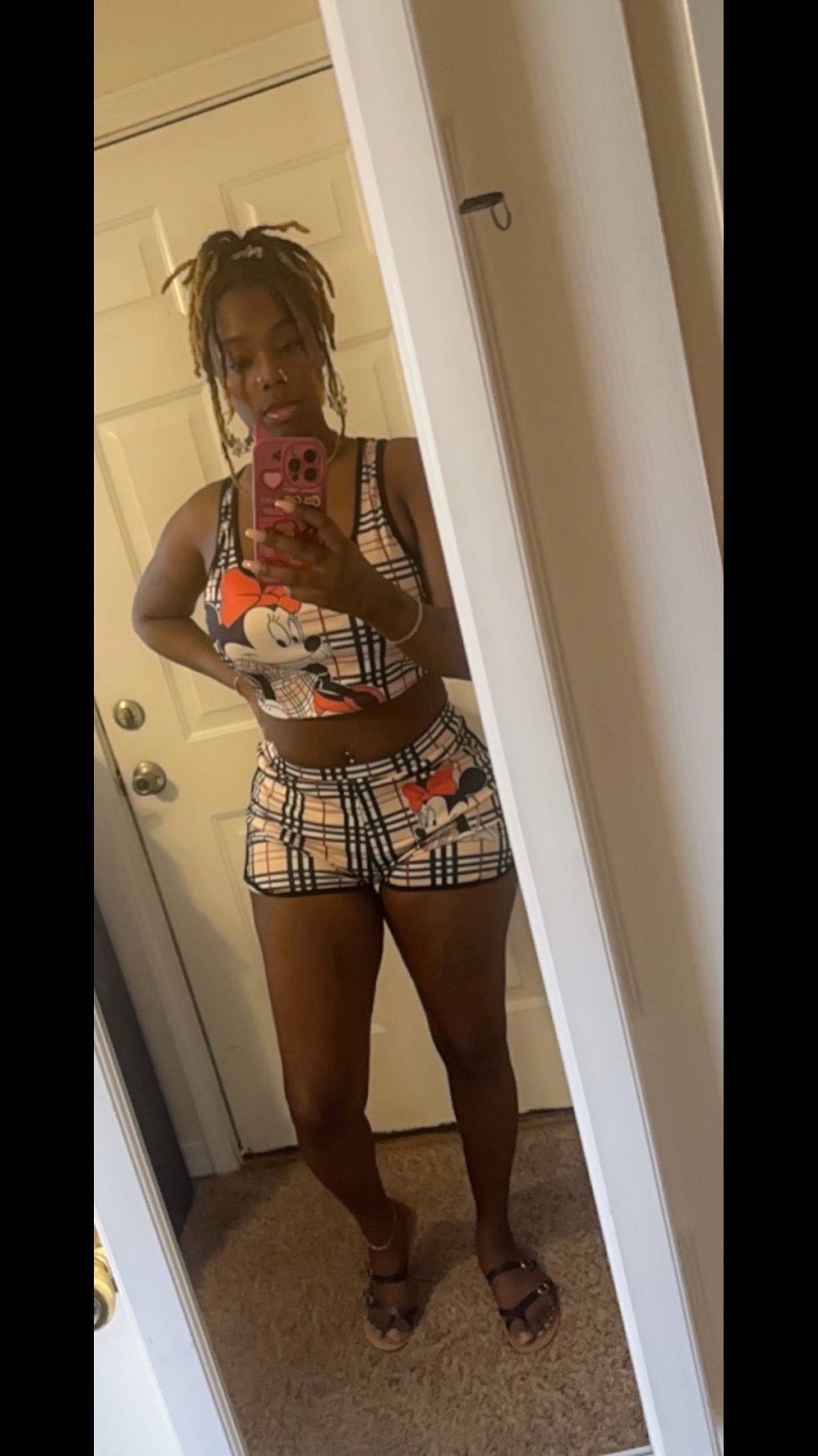 @Ari_Ari420