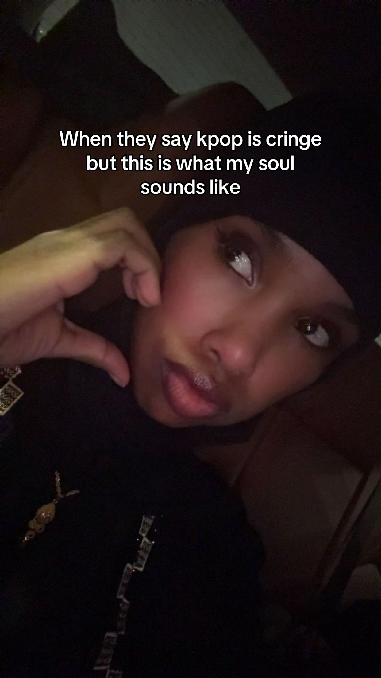 @𝓮𝓴𝓻𝓪 ♡₊˚𐙚₊˚🧩