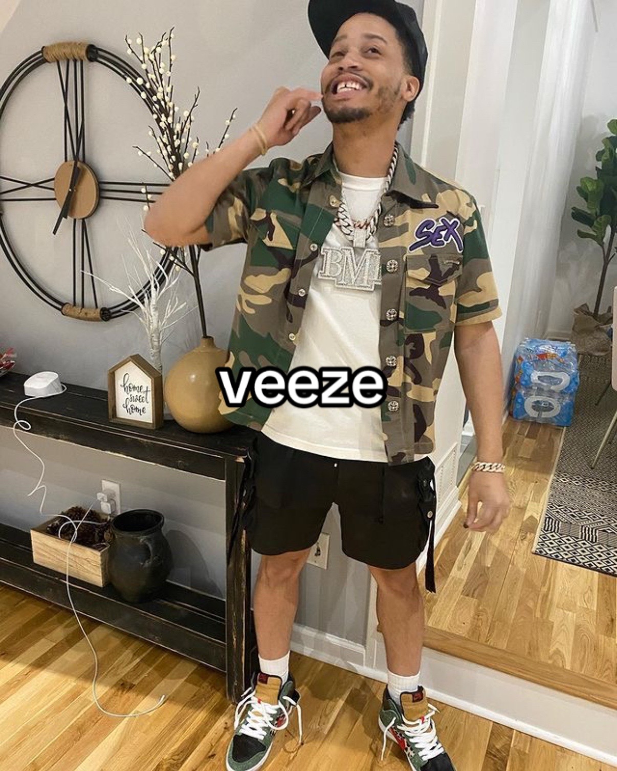 @Veeze Fan Page
