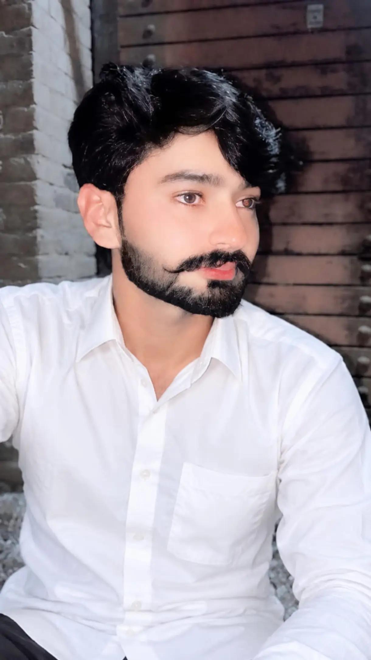 @ch❤️شانی gujjar 🖤