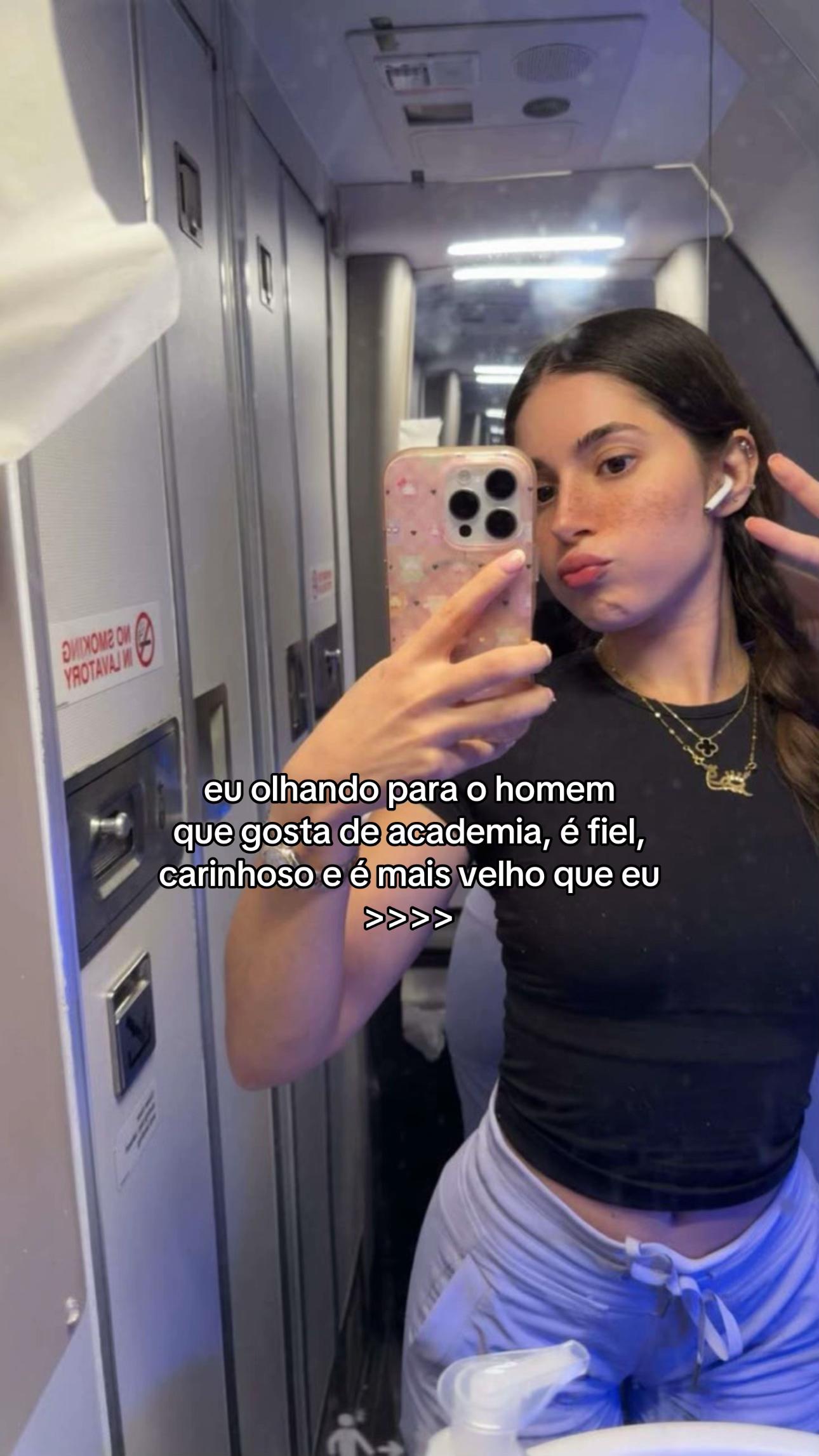 @Nicoly Almeida