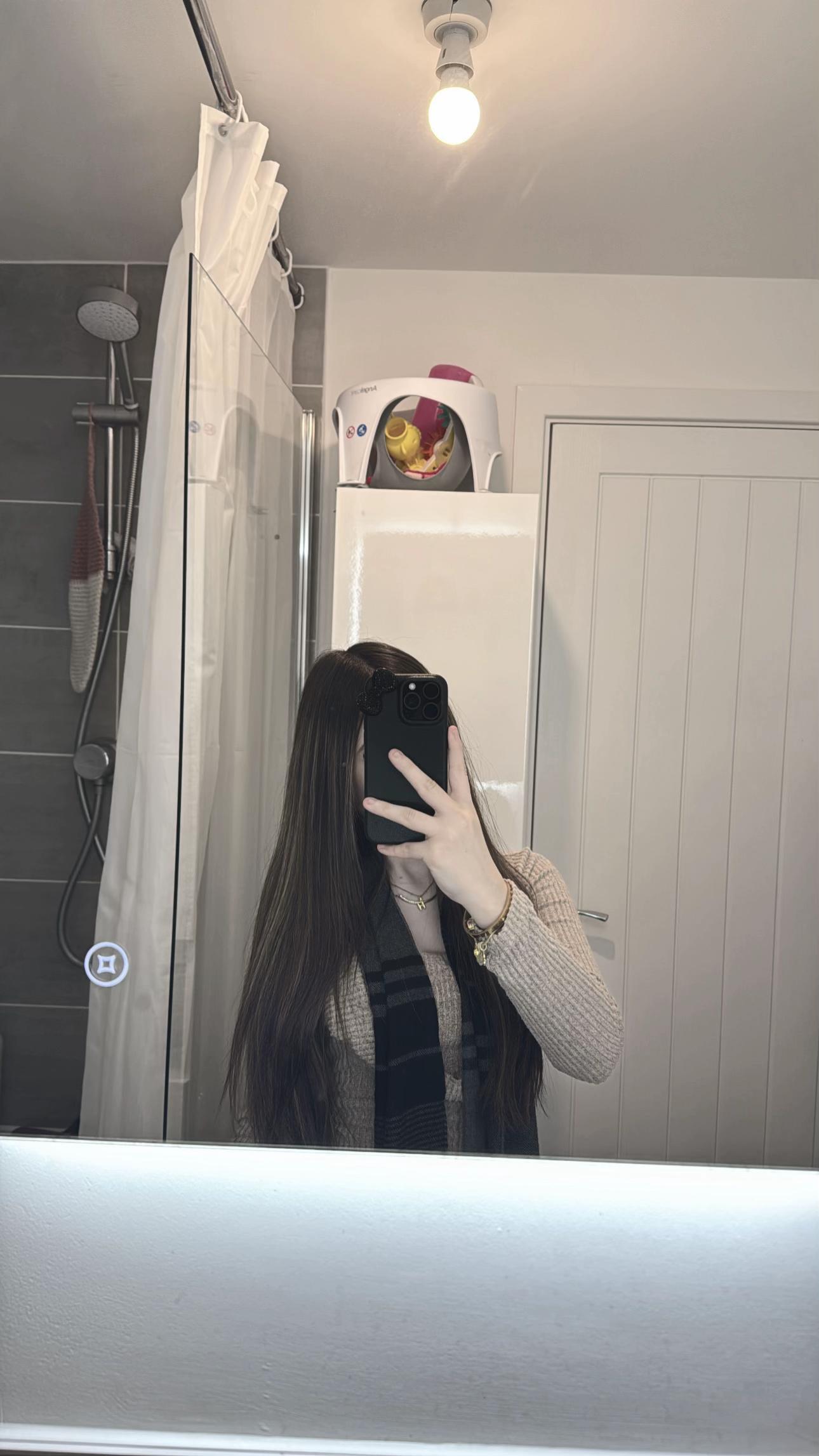 @⃟