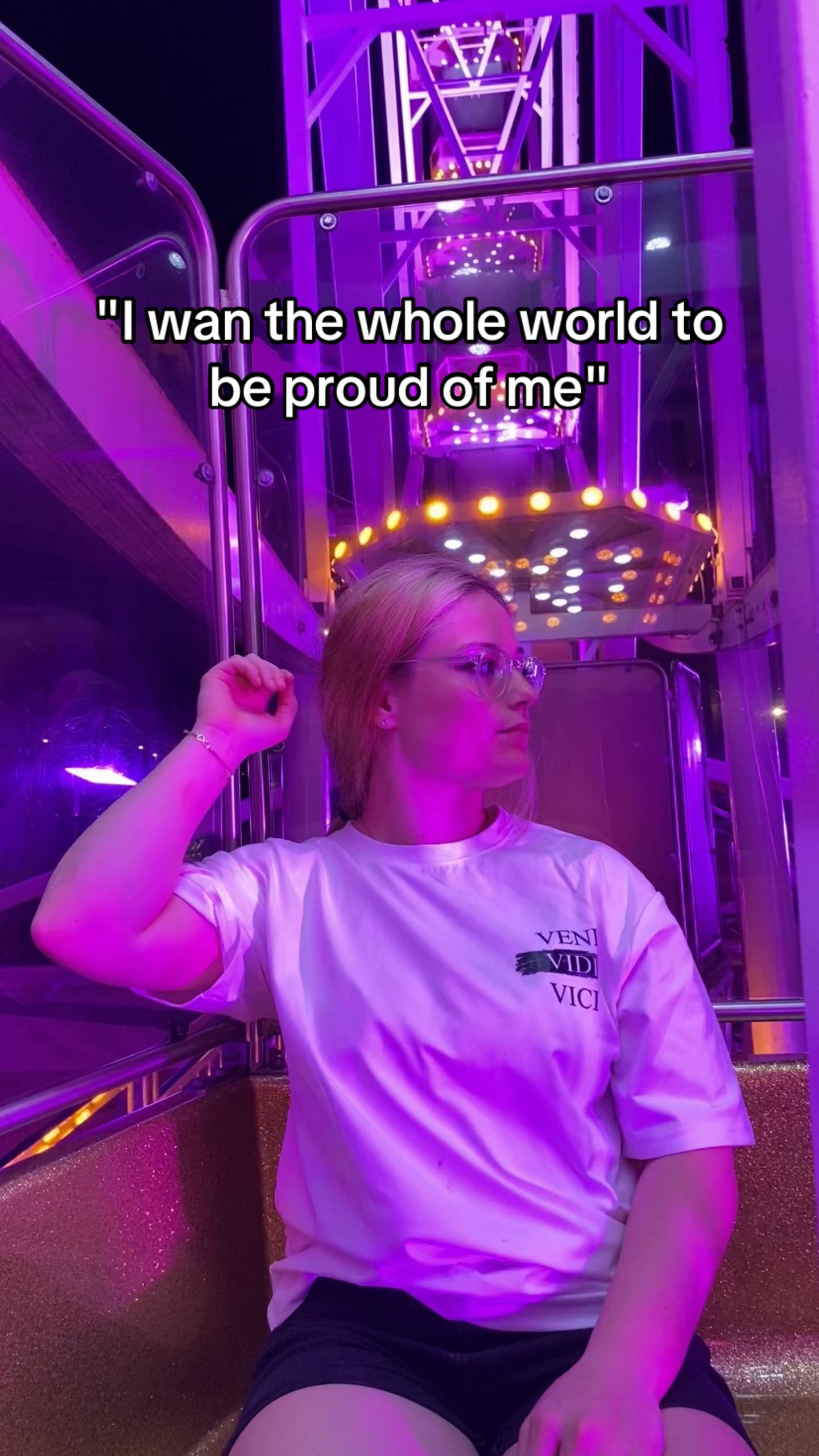 @RUUUUX