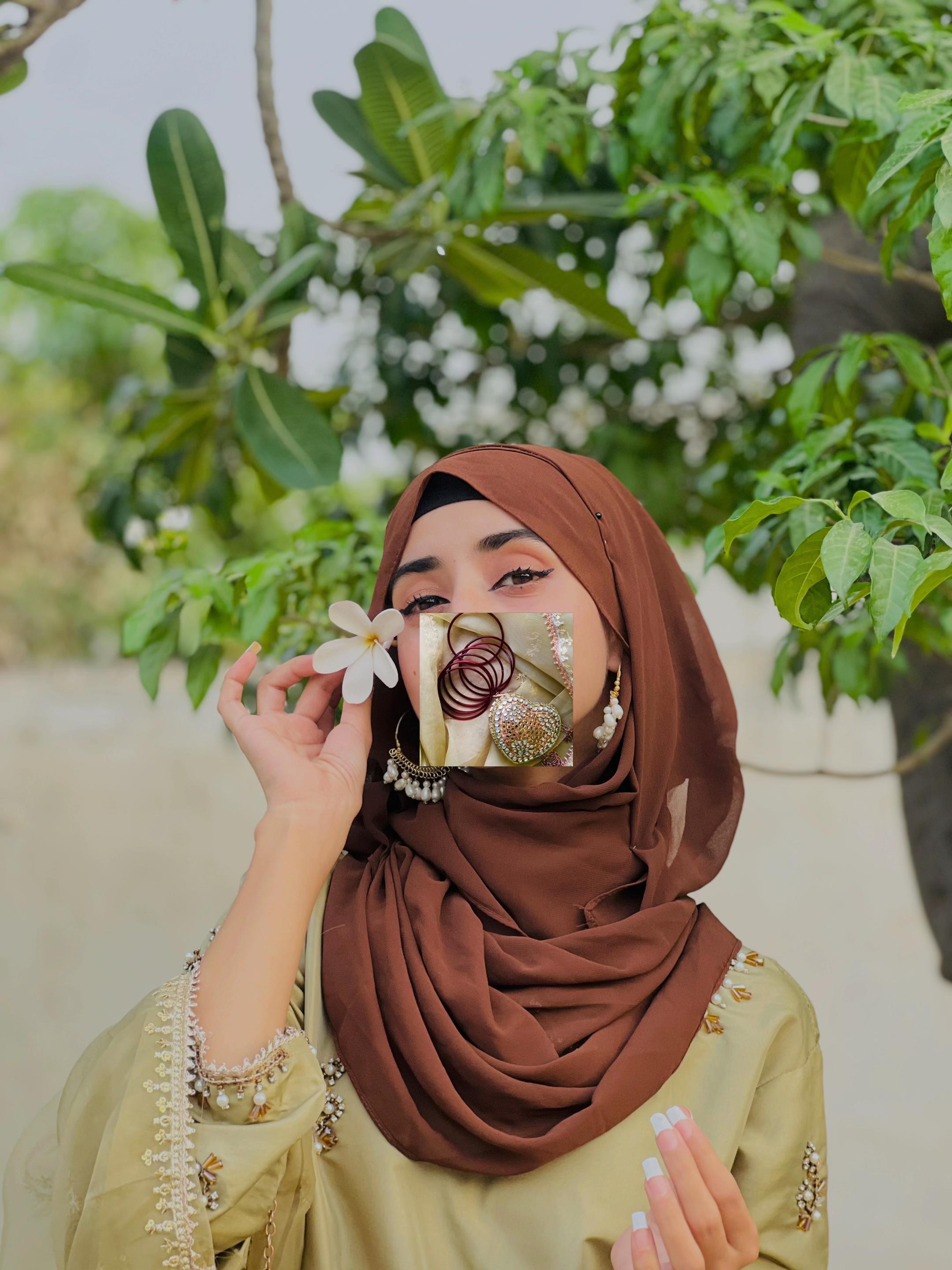@𝐊𝐢𝐲𝐚𝐧𝐢🌷