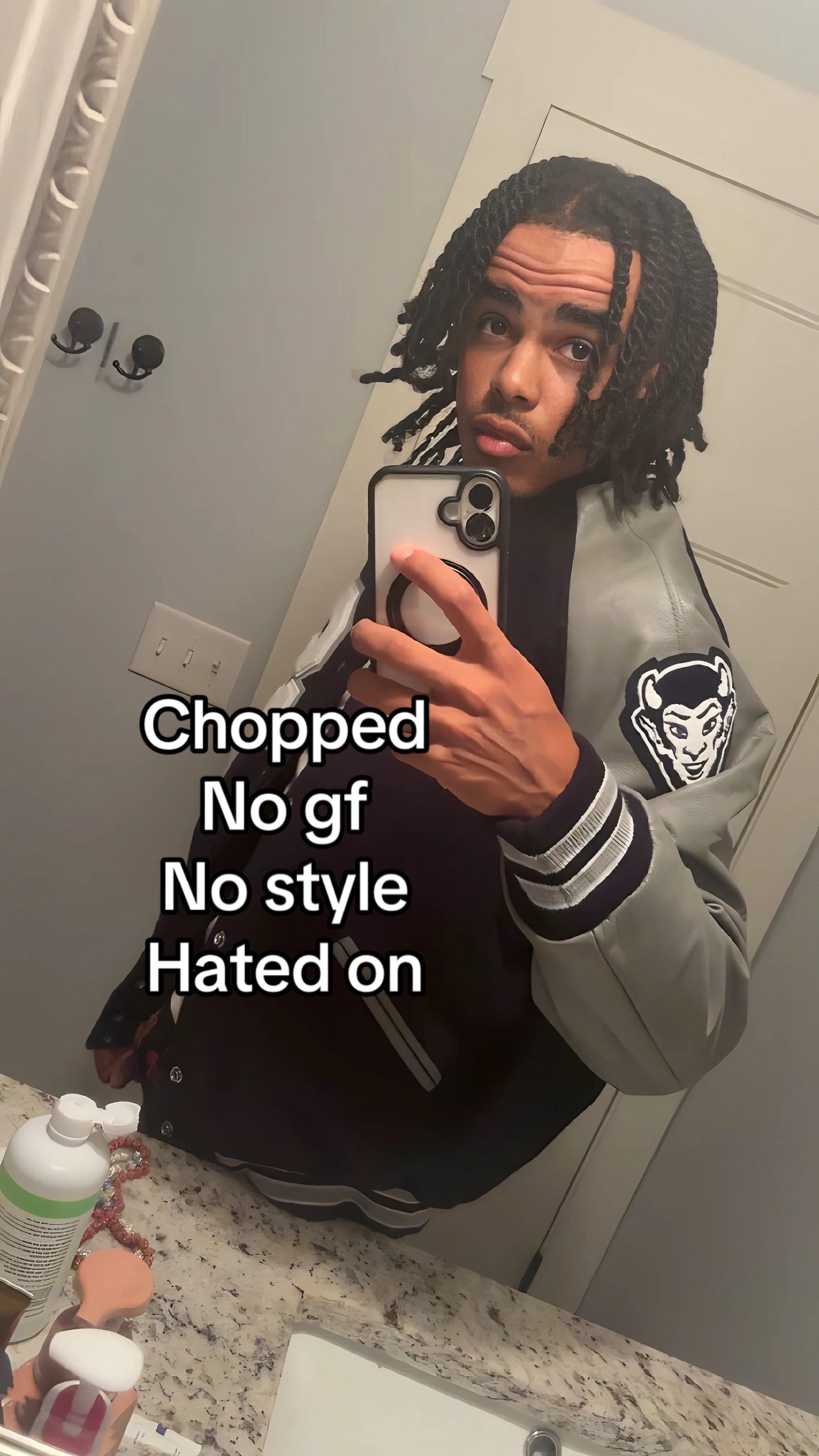 @6’2 light skin • following