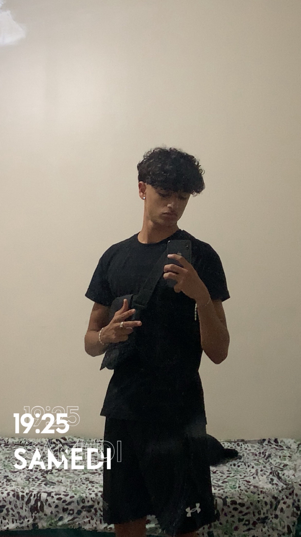 @🤠