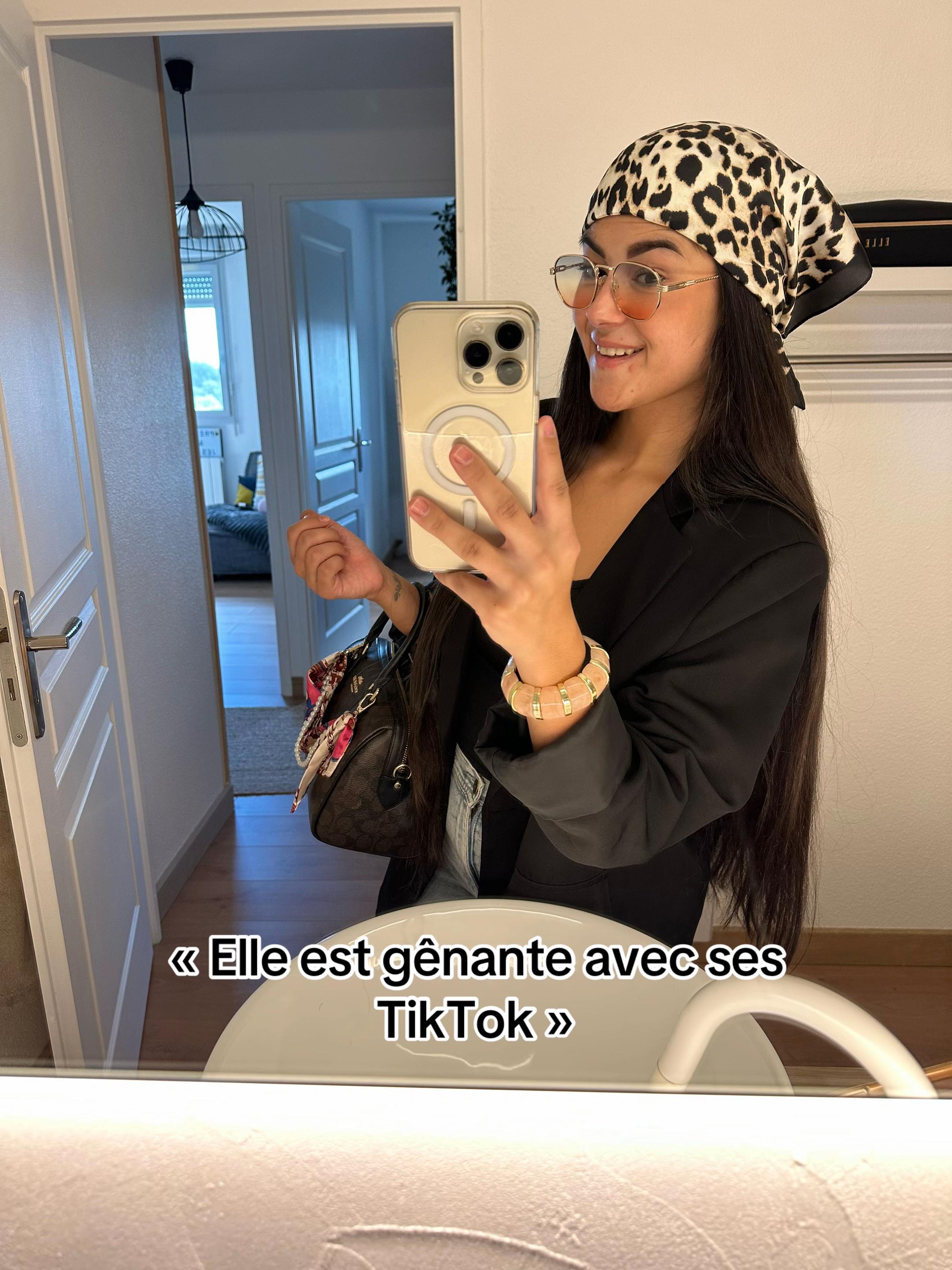 @M&eacute;lanie