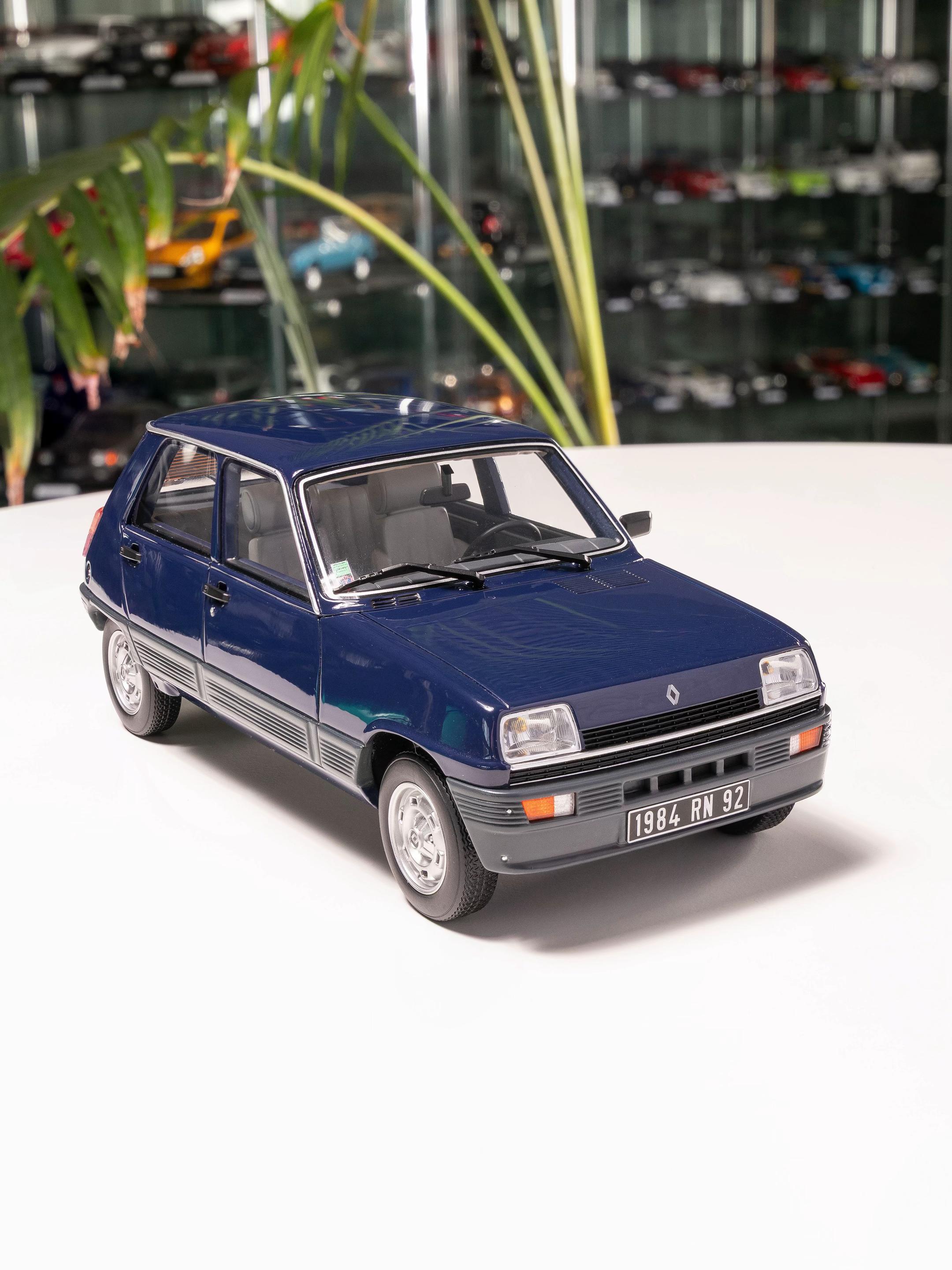 @Ottomobile - Modelcar
