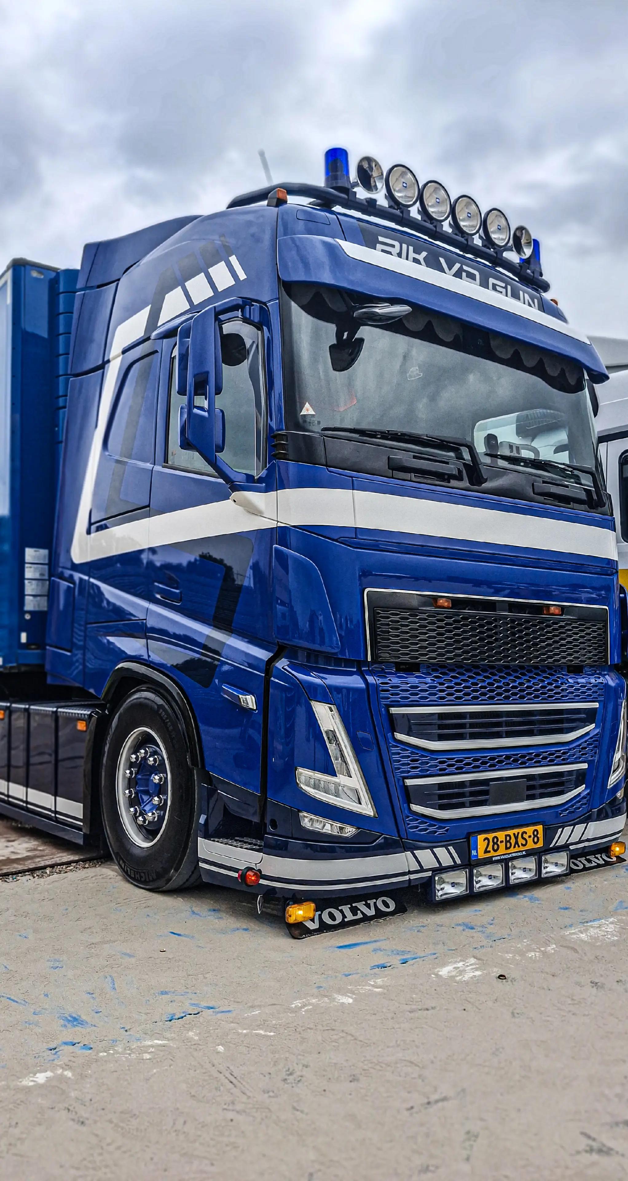 @Truckspotter_elias🇳🇱🇩🇪🚨
