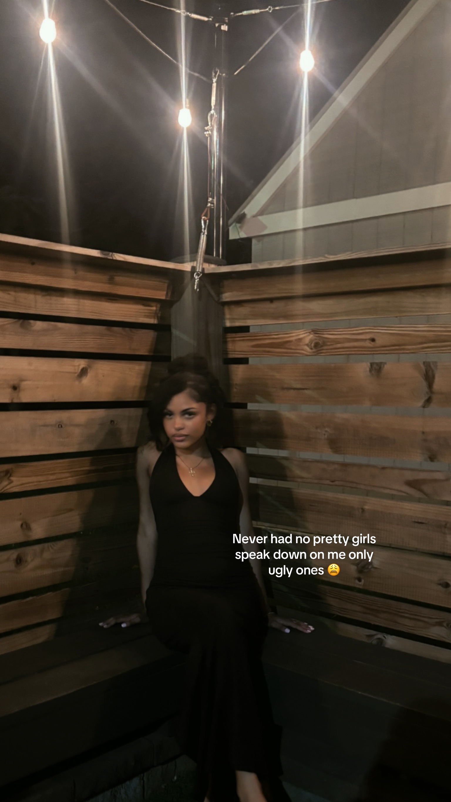 @Vi