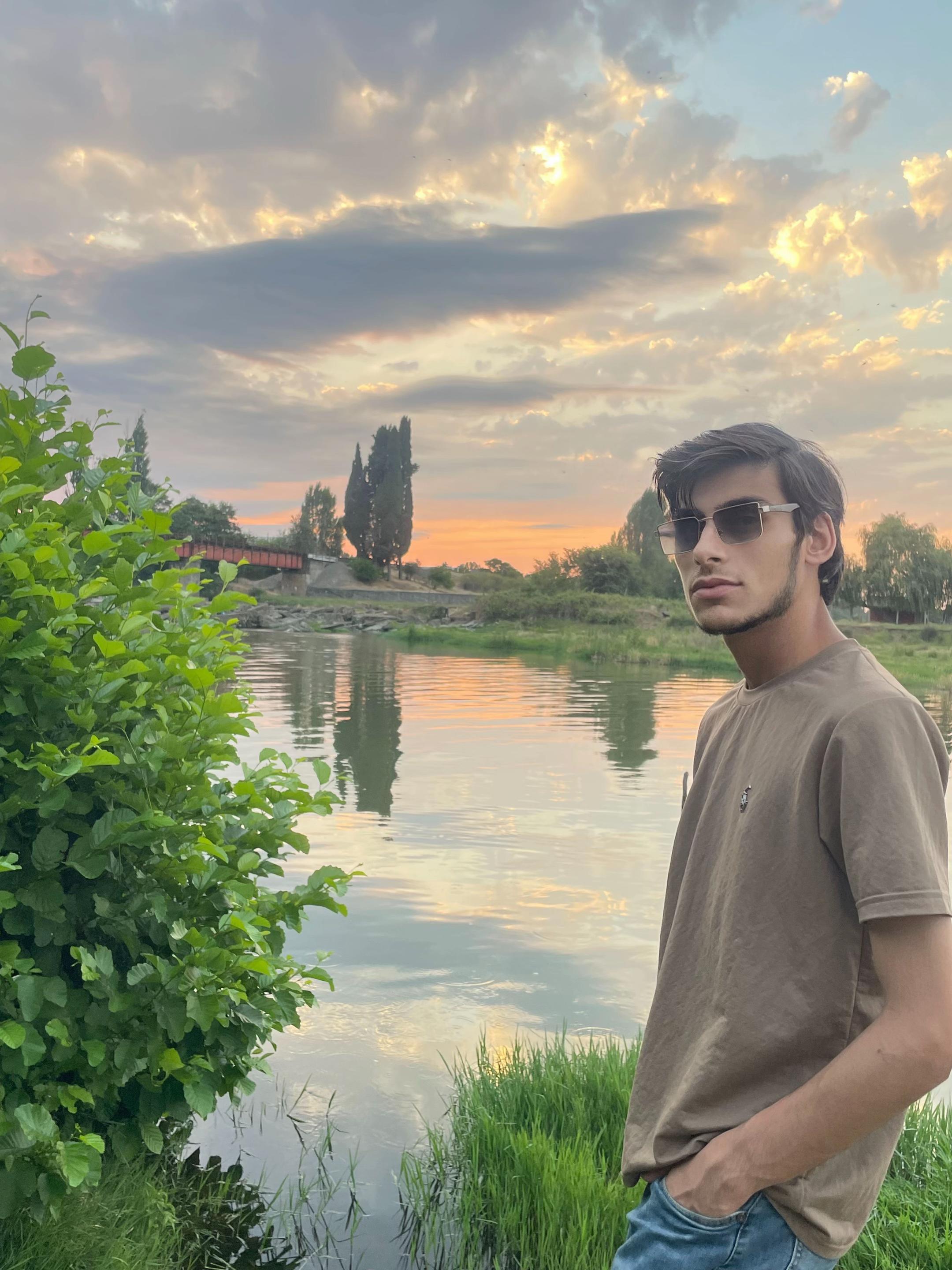 @axundov.42
