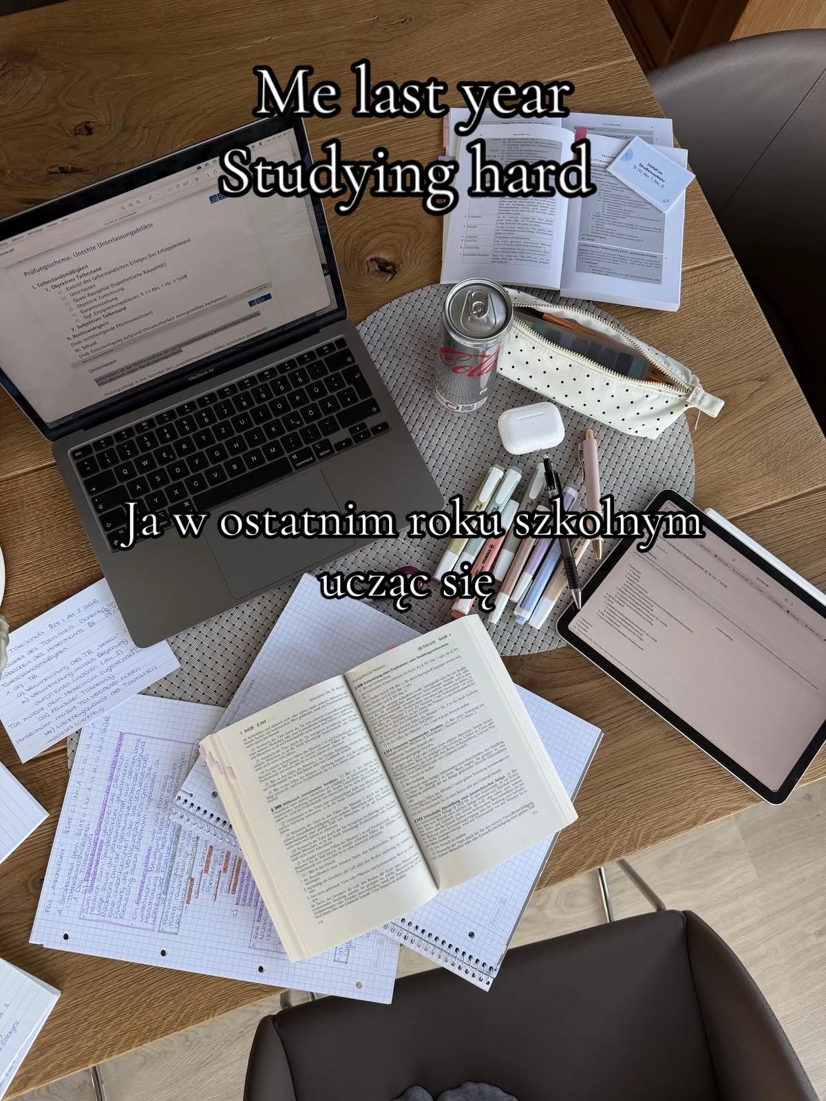 @𝓢𝓪𝓻𝓪 𝓑𝓮𝓻𝓪