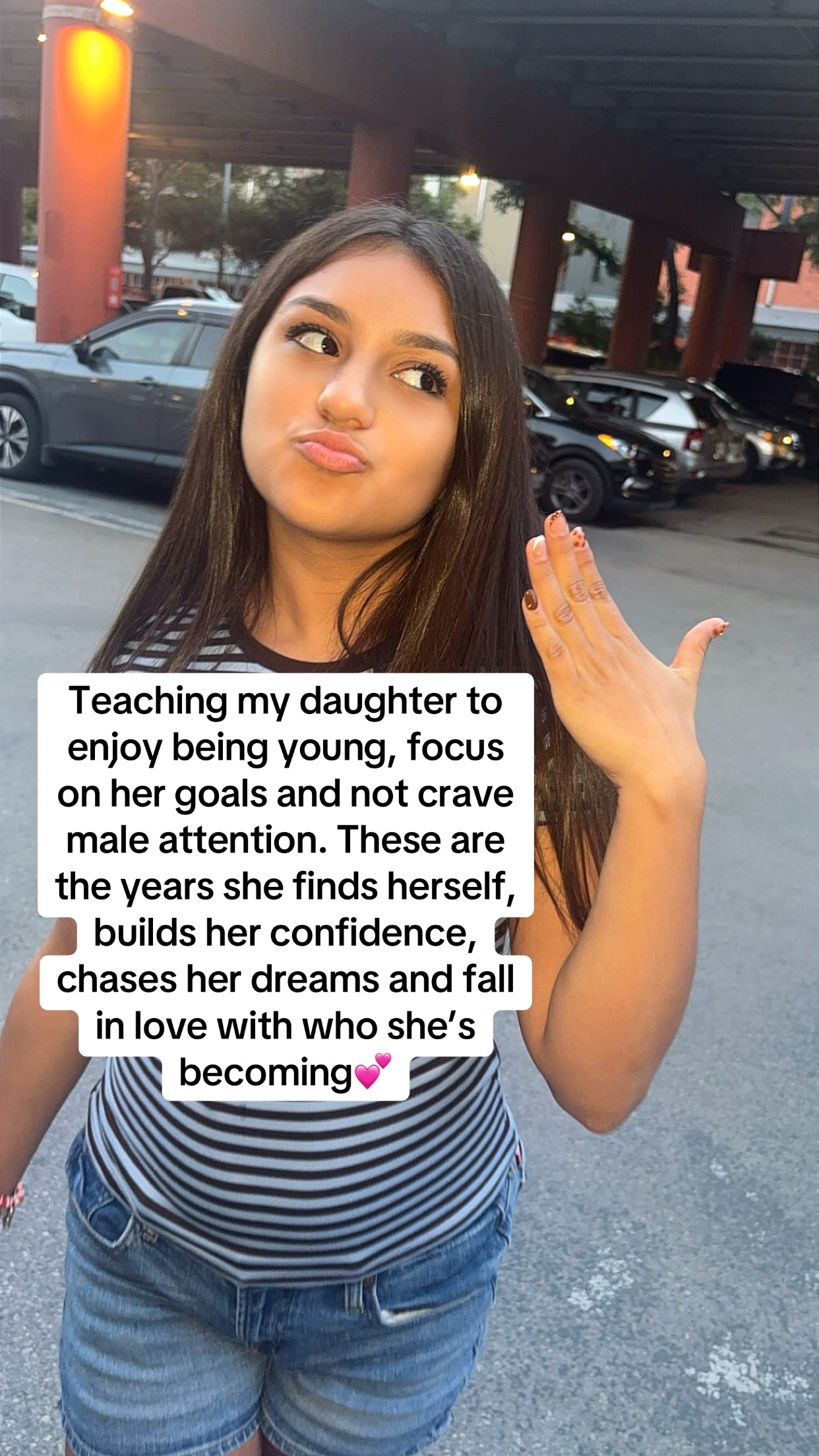 @|EBANEE🍒|AUTISM MAMA🧩|