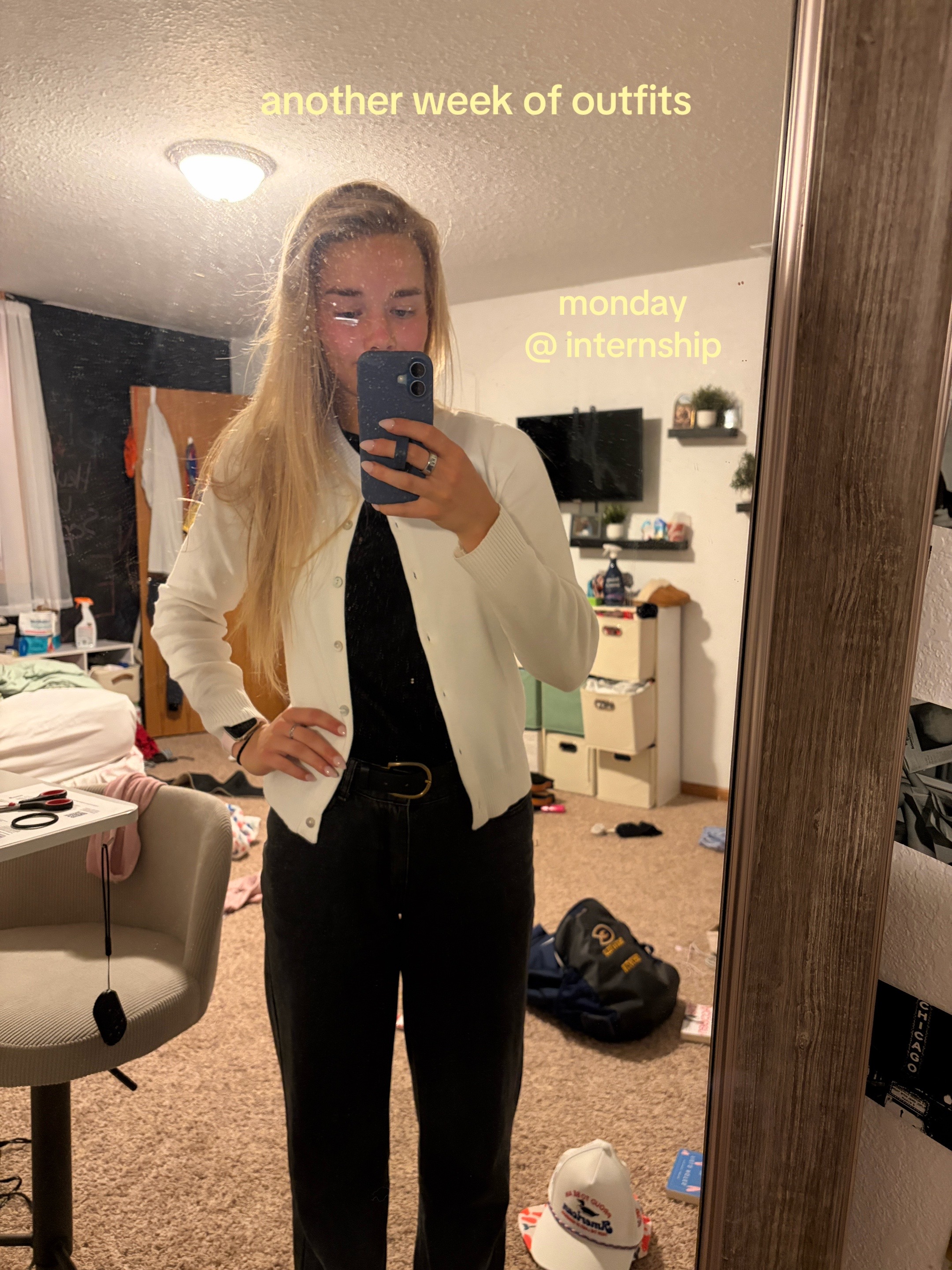 @sophias_social