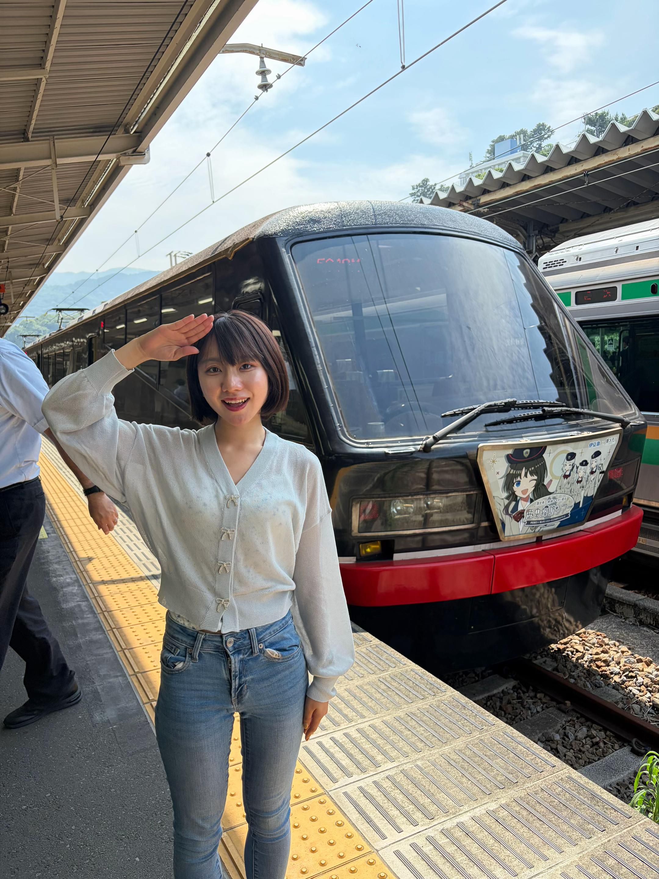 @むらかみかれん (慶應卒ニート)🇯🇵
