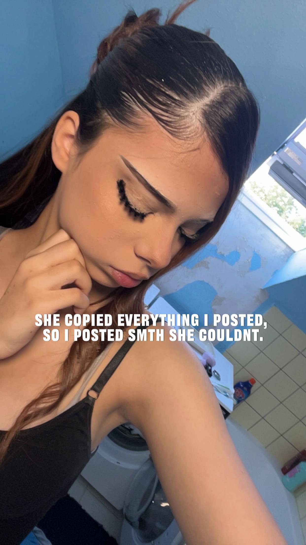 @𝐒&lsquo;