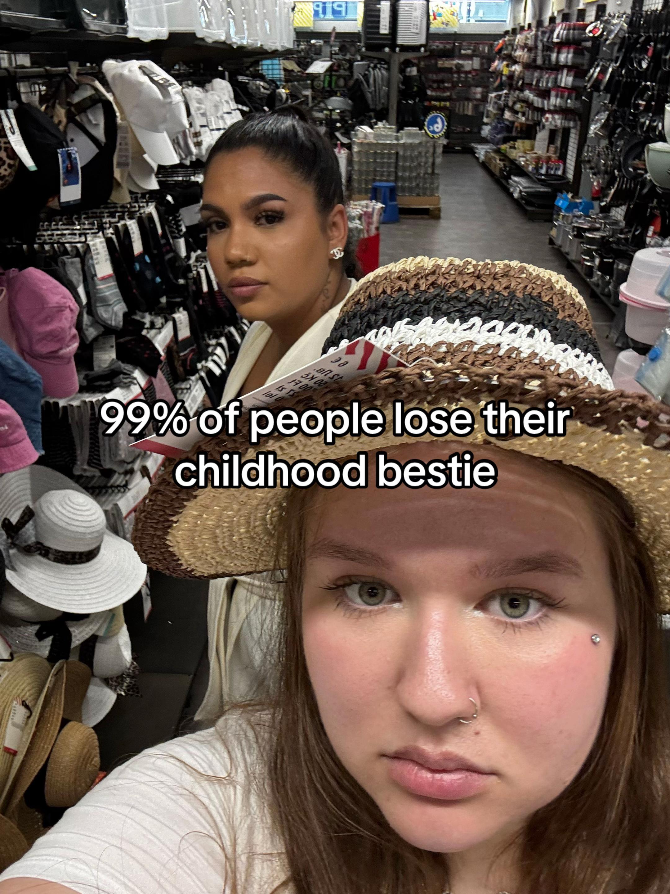 @momoneyhoe