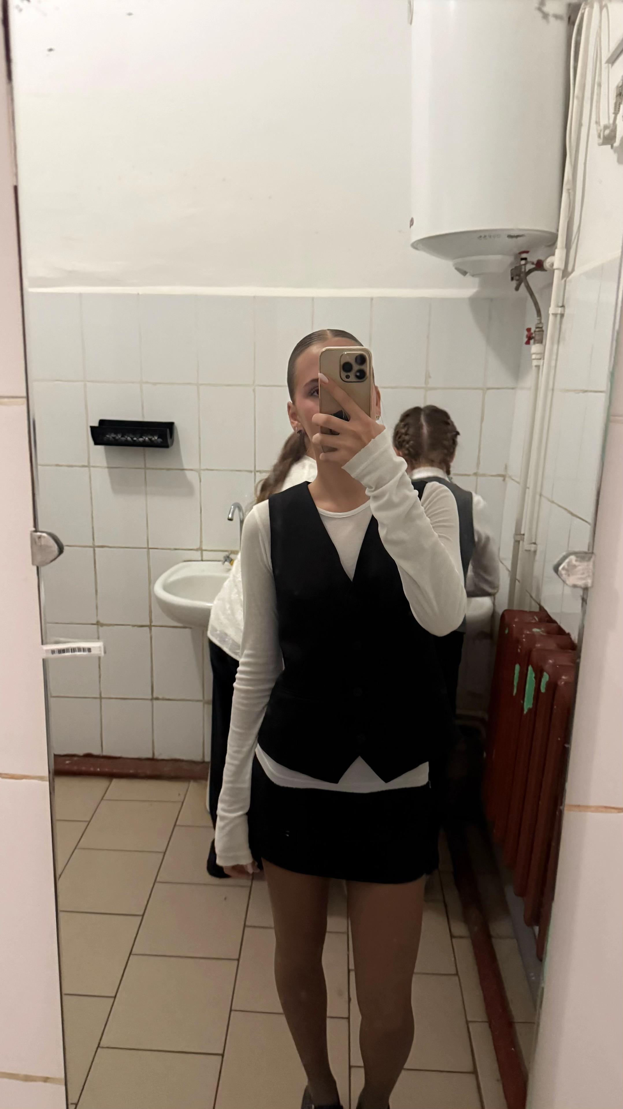 @лера